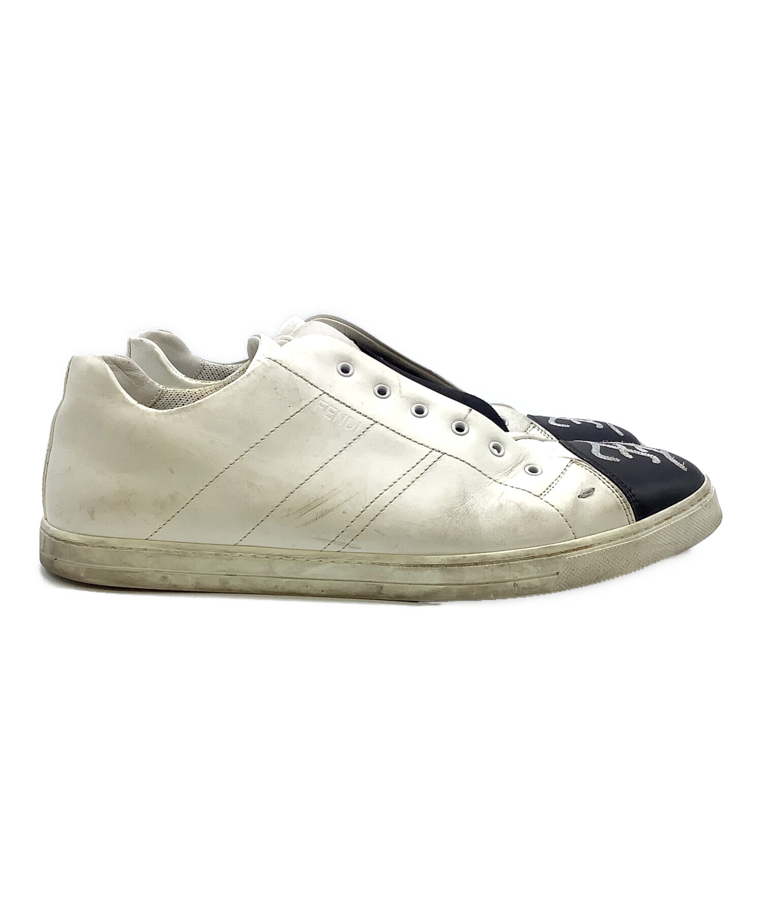 中古・古着通販】FENDI (フェンディ) スリッポン ホワイト サイズ:9 