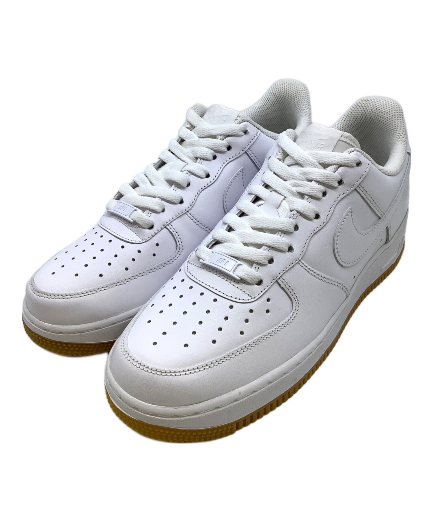 新品 Nike Air Force 1 純白配色 26cm サイズ 中古・古着通販】NIKE (ナイキ) AIR FORCE1 ホワイト サイズ:26cm