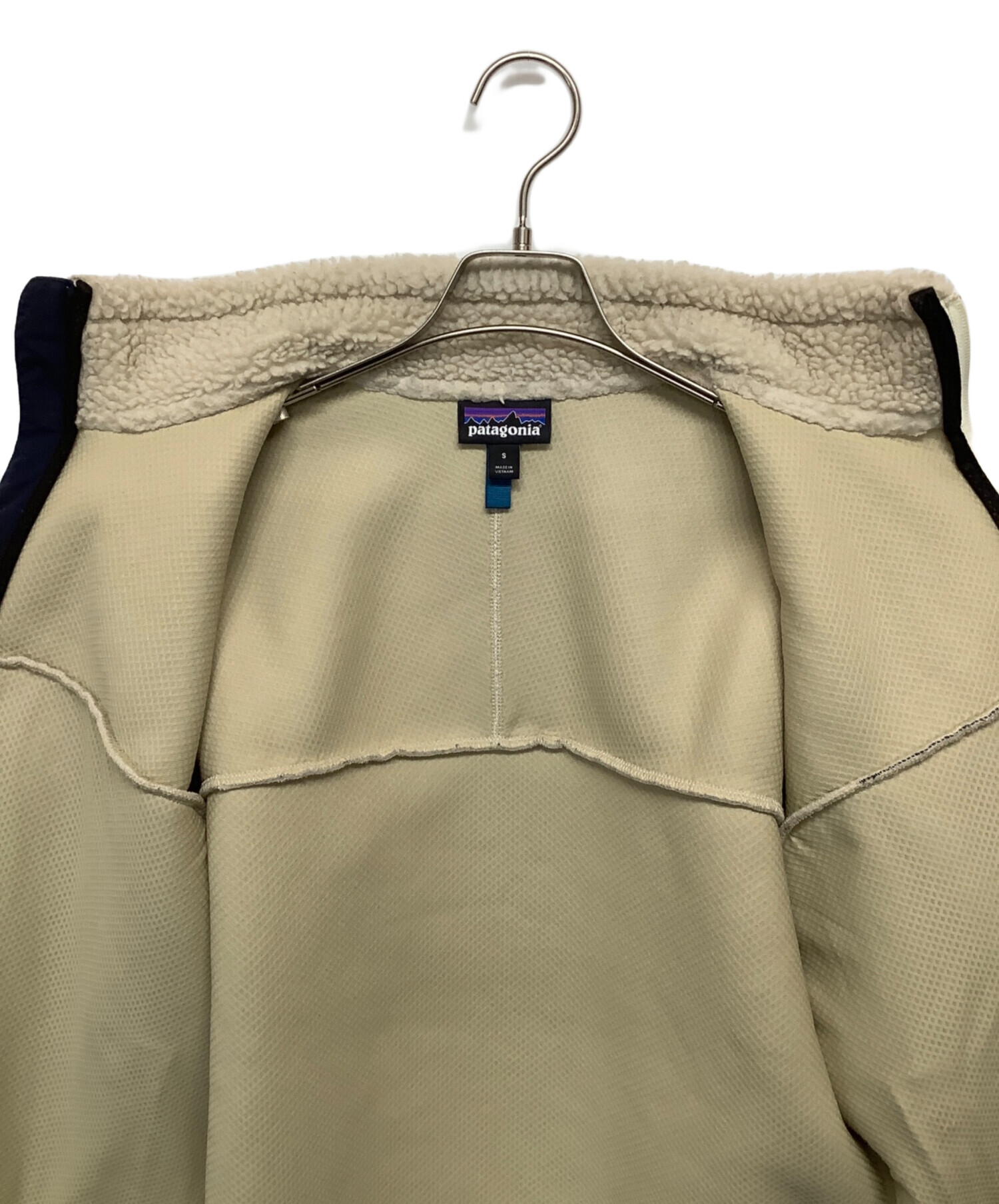【値下げ】Patagonia フリースジャケット ベージュ/ネイビー patagonia（パタゴニア） クラシック レトロX ジャケット フリース