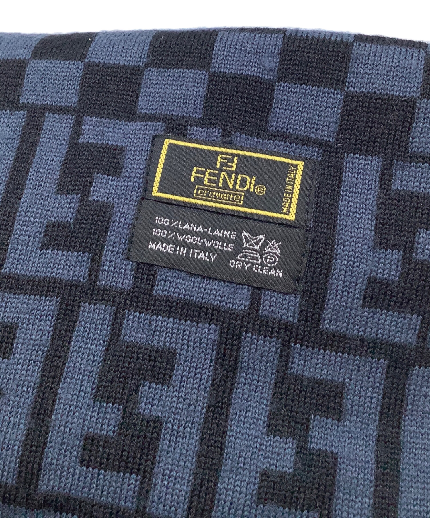 中古・古着通販】FENDI (フェンディ) マフラー ブラック×ブルー