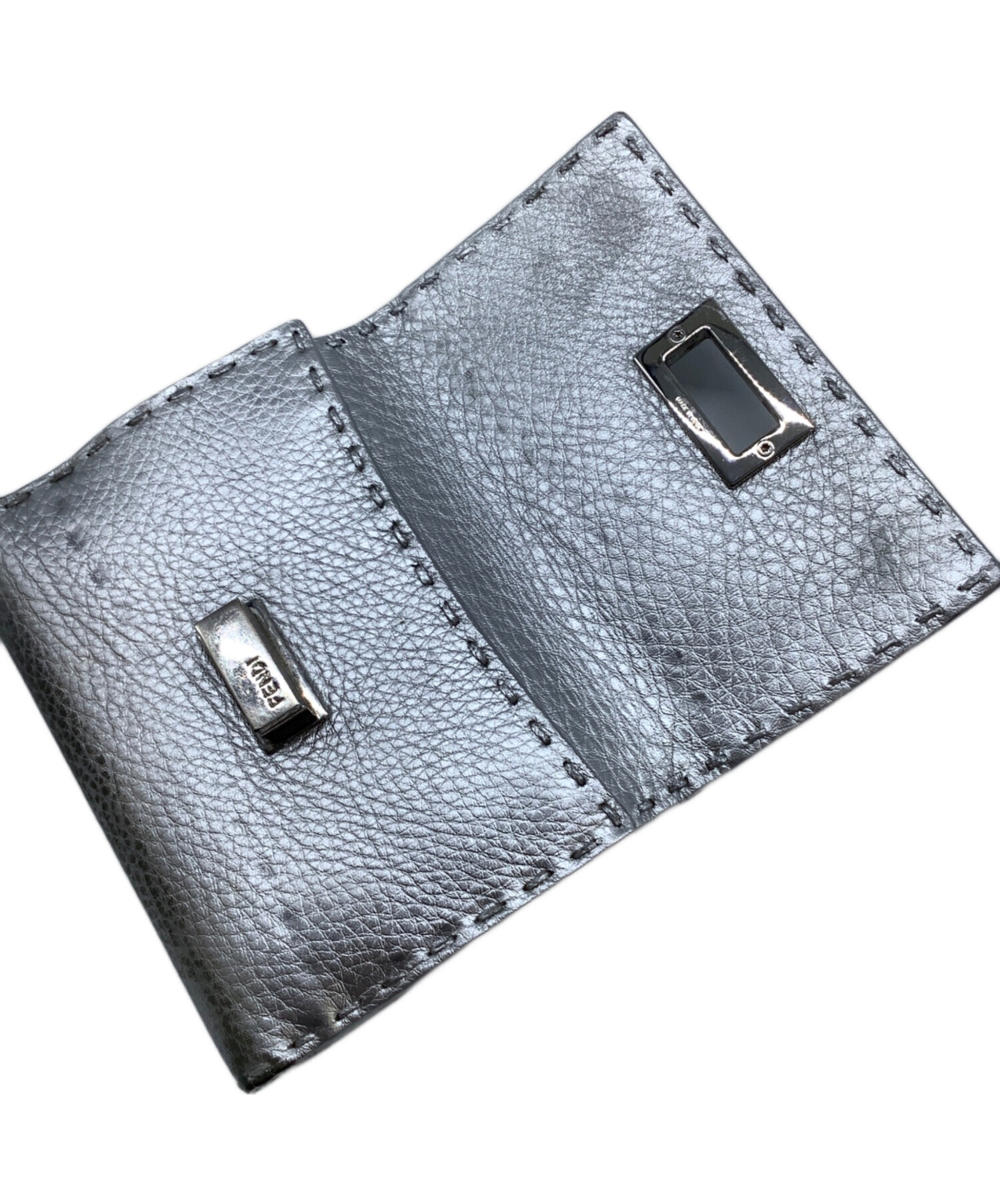 中古・古着通販】FENDI (フェンディ) 2つ折り財布 シルバー｜ブランド