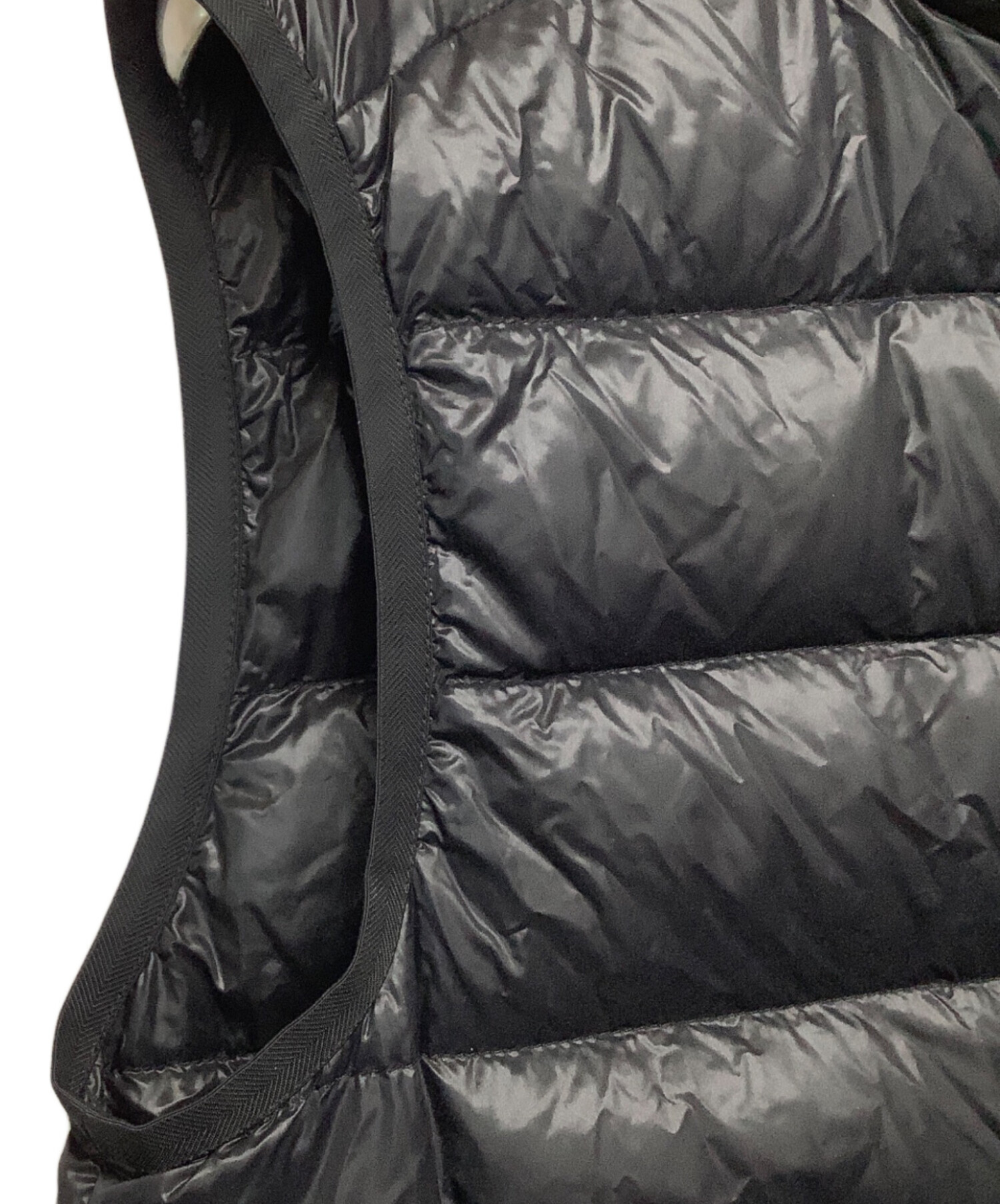 中古・古着通販】PRADA (プラダ) ダウンベスト ブラック サイズ:52