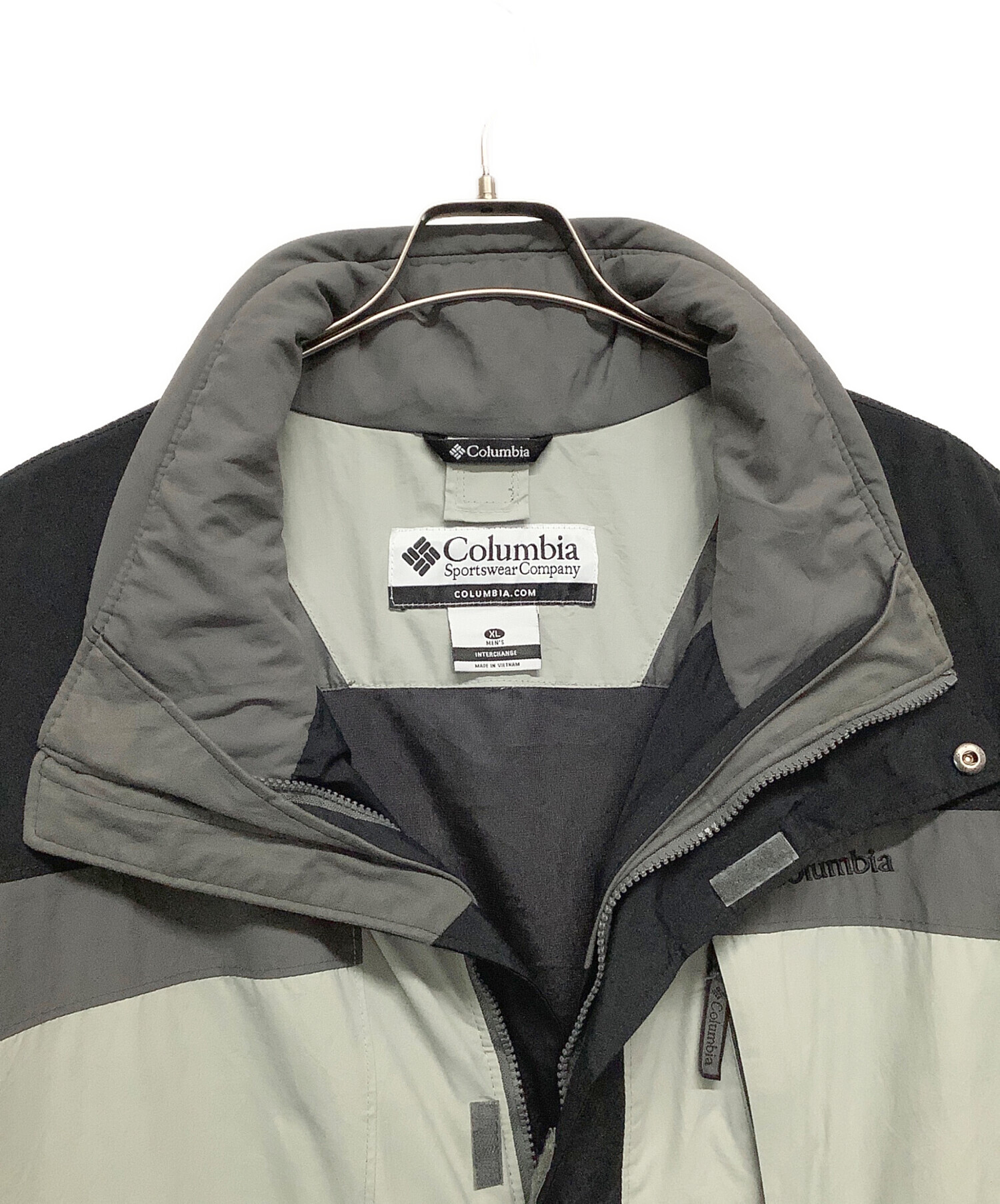 中古・古着通販】Columbia (コロンビア) ジャケット グレー×ブラック