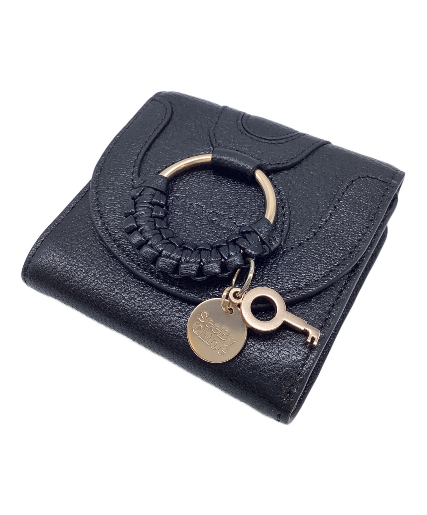 未使用品　SEE BY CHLOE　シーバイクロエ　二つ折り財布　ロゴ　ブラック 中古・古着通販】SEE BY CHLOE (シーバイクロエ) 3つ折り財布 ブラック