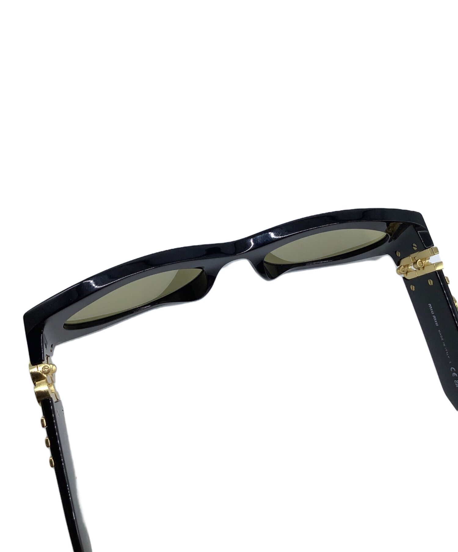 りこ様 MIU MIU ミュウミュウ サングラス ブラック ゴールドロゴ 中古・古着通販】MIU MIU (ミュウミュウ) サングラス ブラック