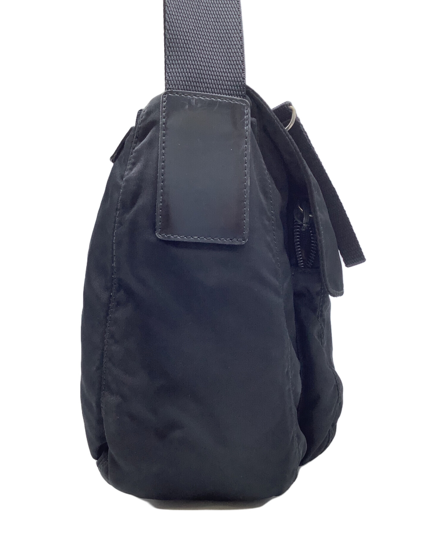 中古・古着通販】PRADA (プラダ) ショルダーバッグ ブラック|ブランド 中古・古着通販】PRADA (プラダ) ショルダーバッグ ブラック|ブランド