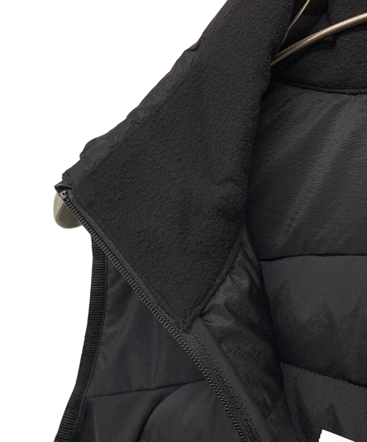 中古・古着通販】LULULEMON (ルルレモン) 中綿ベスト ブラック サイズ
