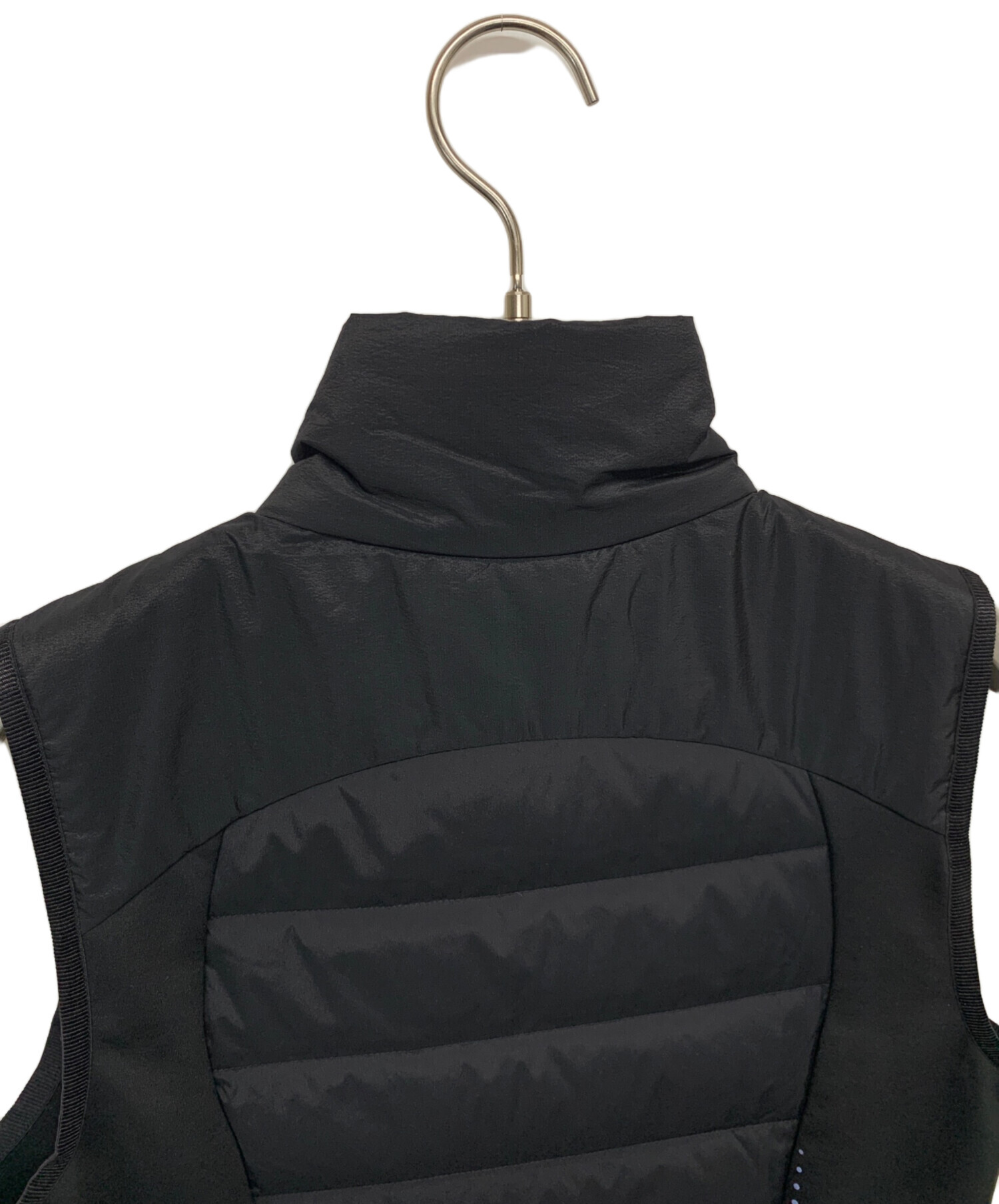 中古・古着通販】LULULEMON (ルルレモン) 中綿ベスト ブラック サイズ