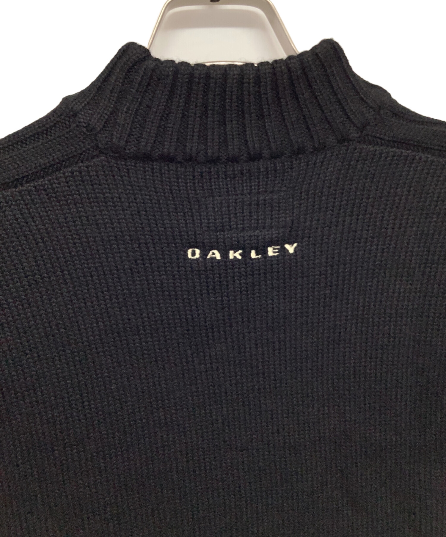 中古・古着通販】OAKLEY (オークリー) 厚手ニット ブラック×ベージュ