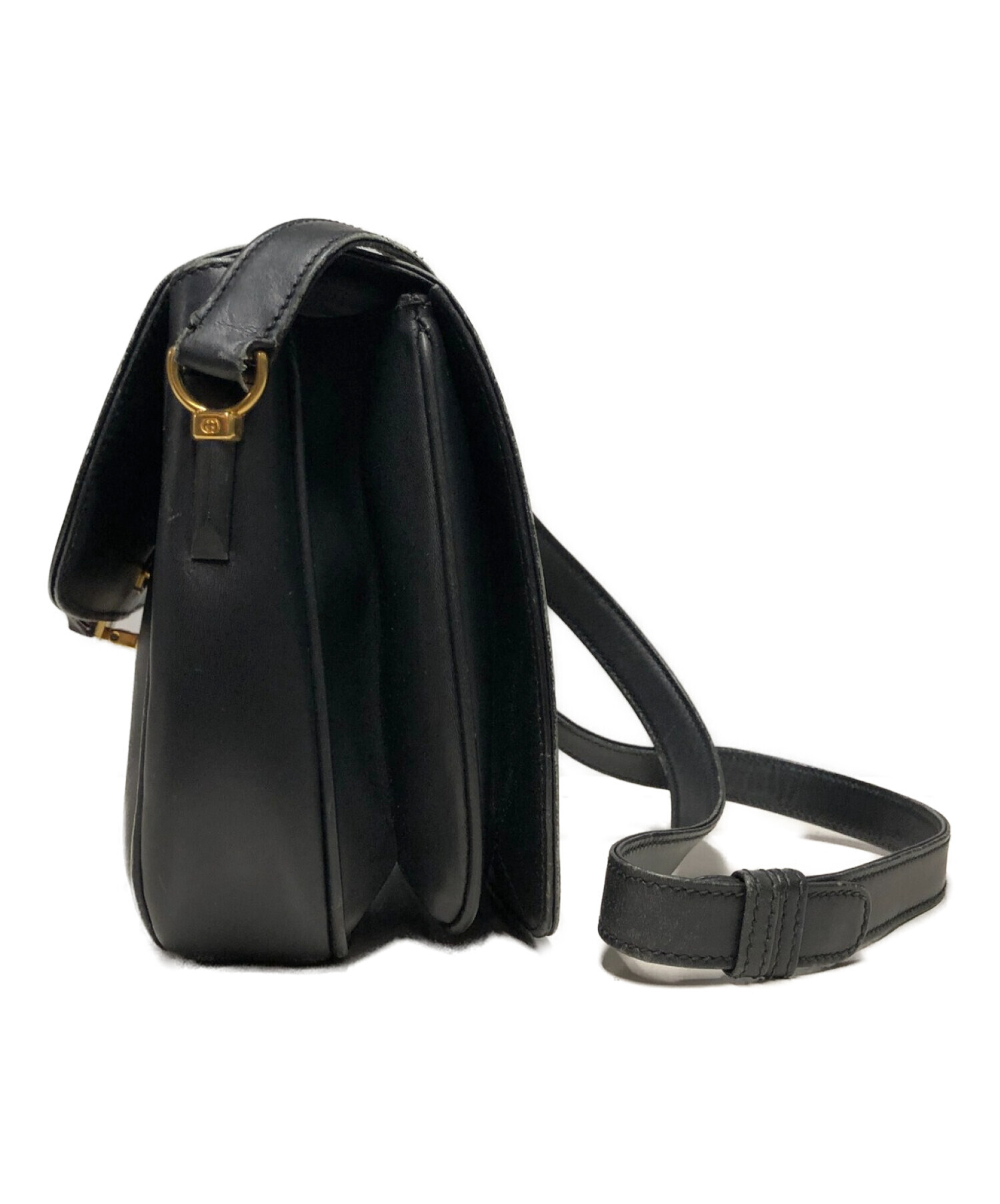 万*郎様 GUCCI ブラックレザーショルダーバッグ 中古・古着通販】GUCCI (グッチ) レザーショルダーバッグ ブラック