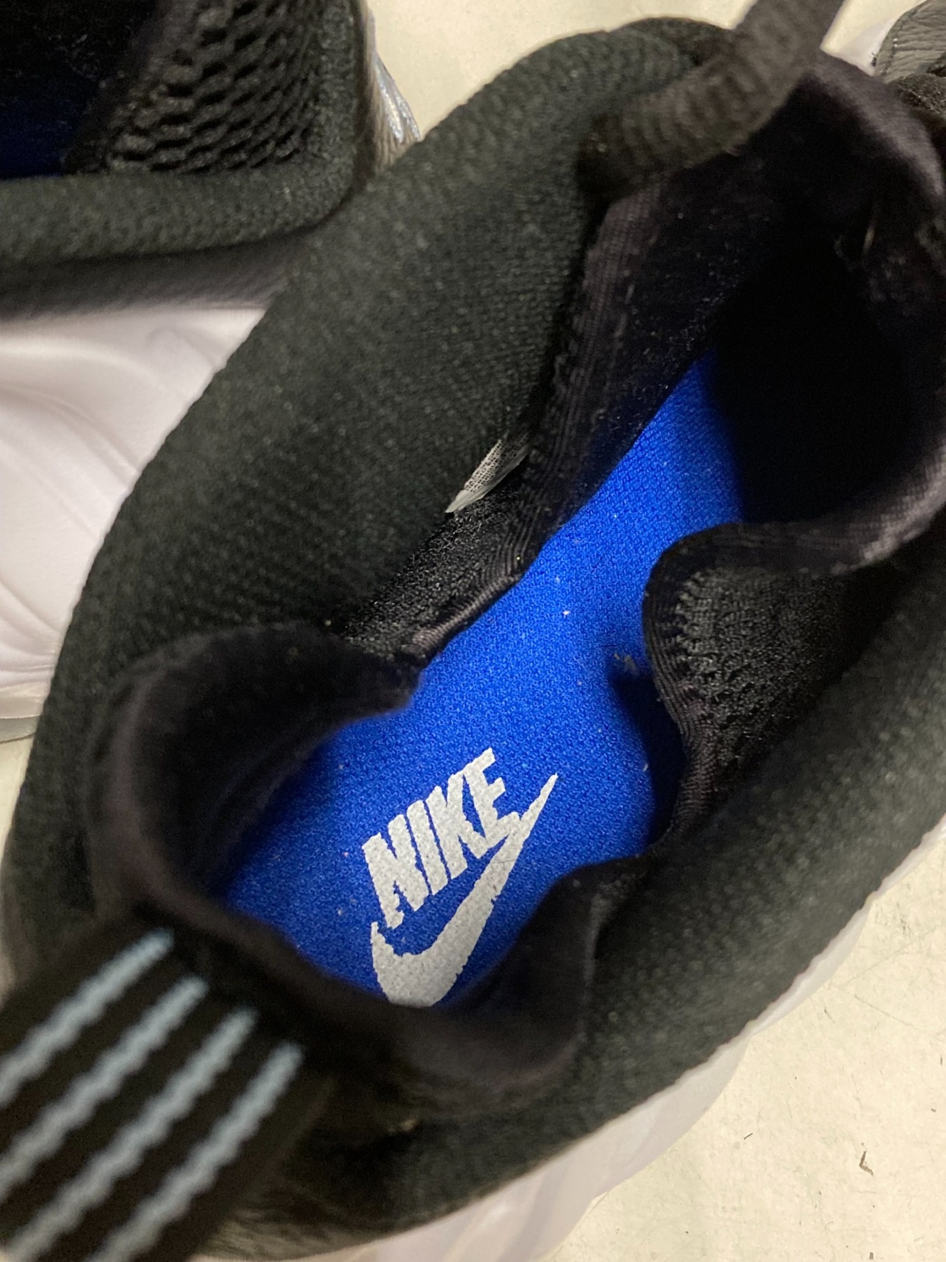 中古・古着通販】NIKE (ナイキ) AIR FOAMPOSITE ONE ホワイト 中古・古着通販】NIKE (ナイキ) AIR FOAMPOSITE ONE ホワイト