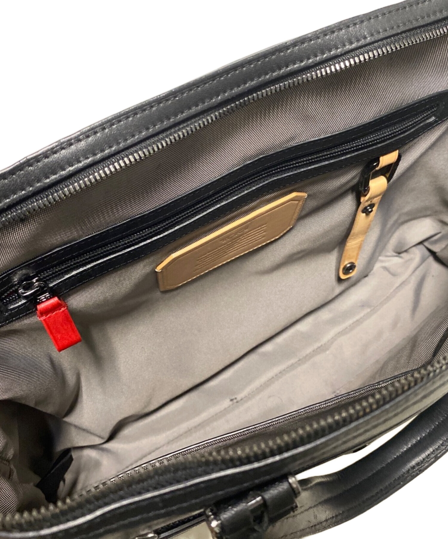 中古・古着通販】TUMI (トゥミ) インディアナポリス カーボンスリム