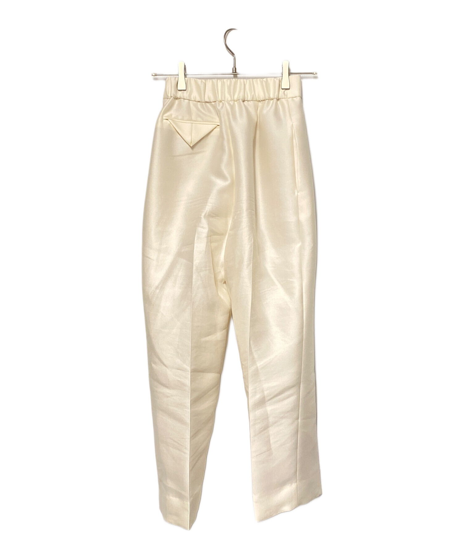 shirocon シロコン　YORI ヨリ　カメリアストレッチドレスパンツ yori shirocon カメリアストレッチドレスパンツ 36 yori shirocon ハイ