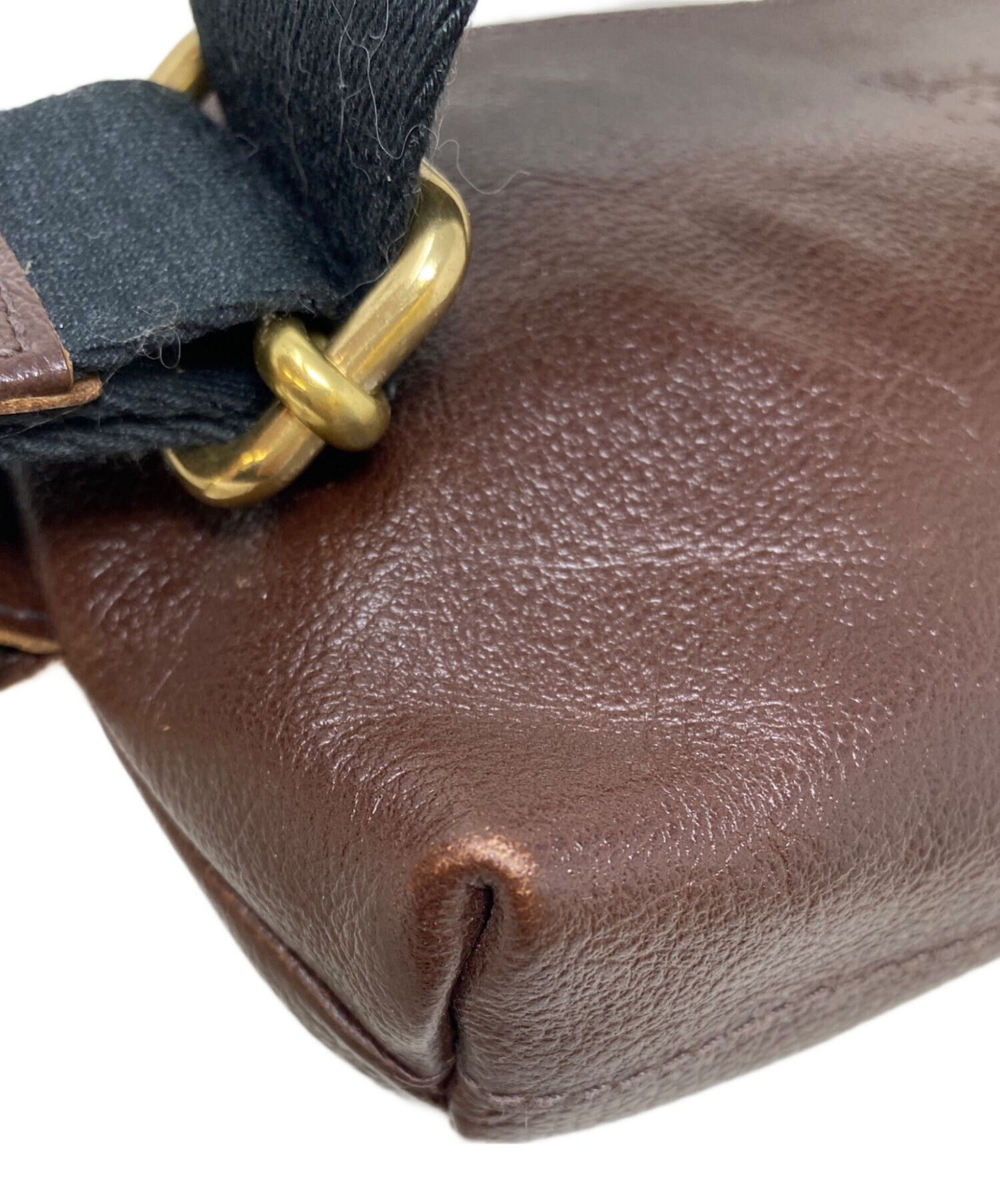 中古・古着通販】IL BISONTE (イル ビゾンテ) レザーボディバッグ