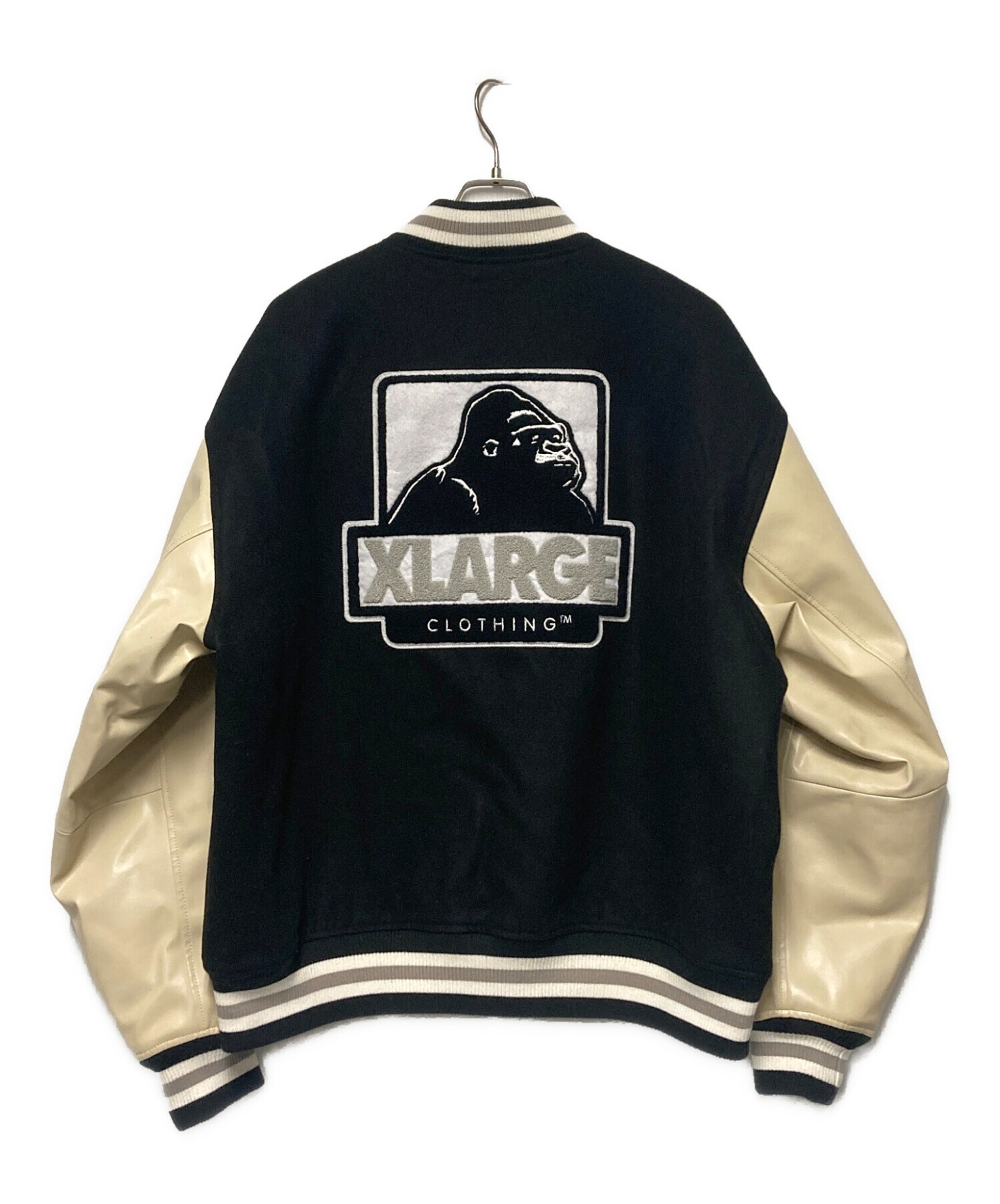 XLARGE スタジャン 黒/ベージュ 1991-2022 XLARGE スタジャン 黒/ベージュ 1991-2022