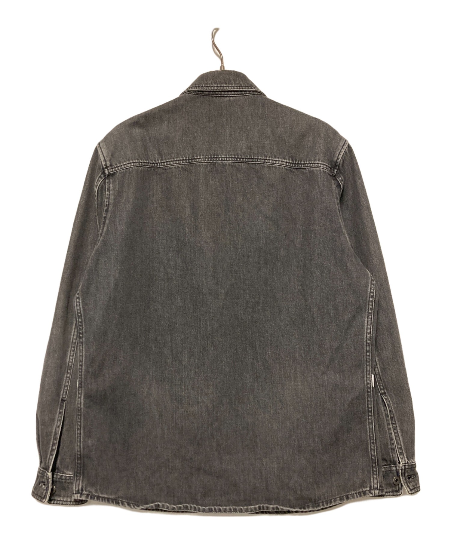 ユニセックス Valentino ヴァレンティノ　デニムシャツ　S-Mサイズ 中古・古着通販】VALENTINO (ヴァレンティノ) Vロゴシグネチャーデニム