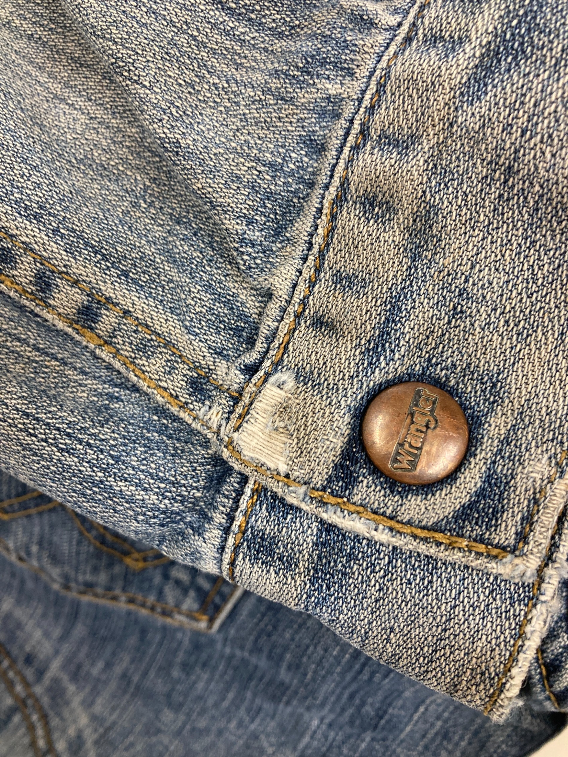 中古・古着通販】Wrangler (ラングラー) バック刺繍ジップアップデニム 