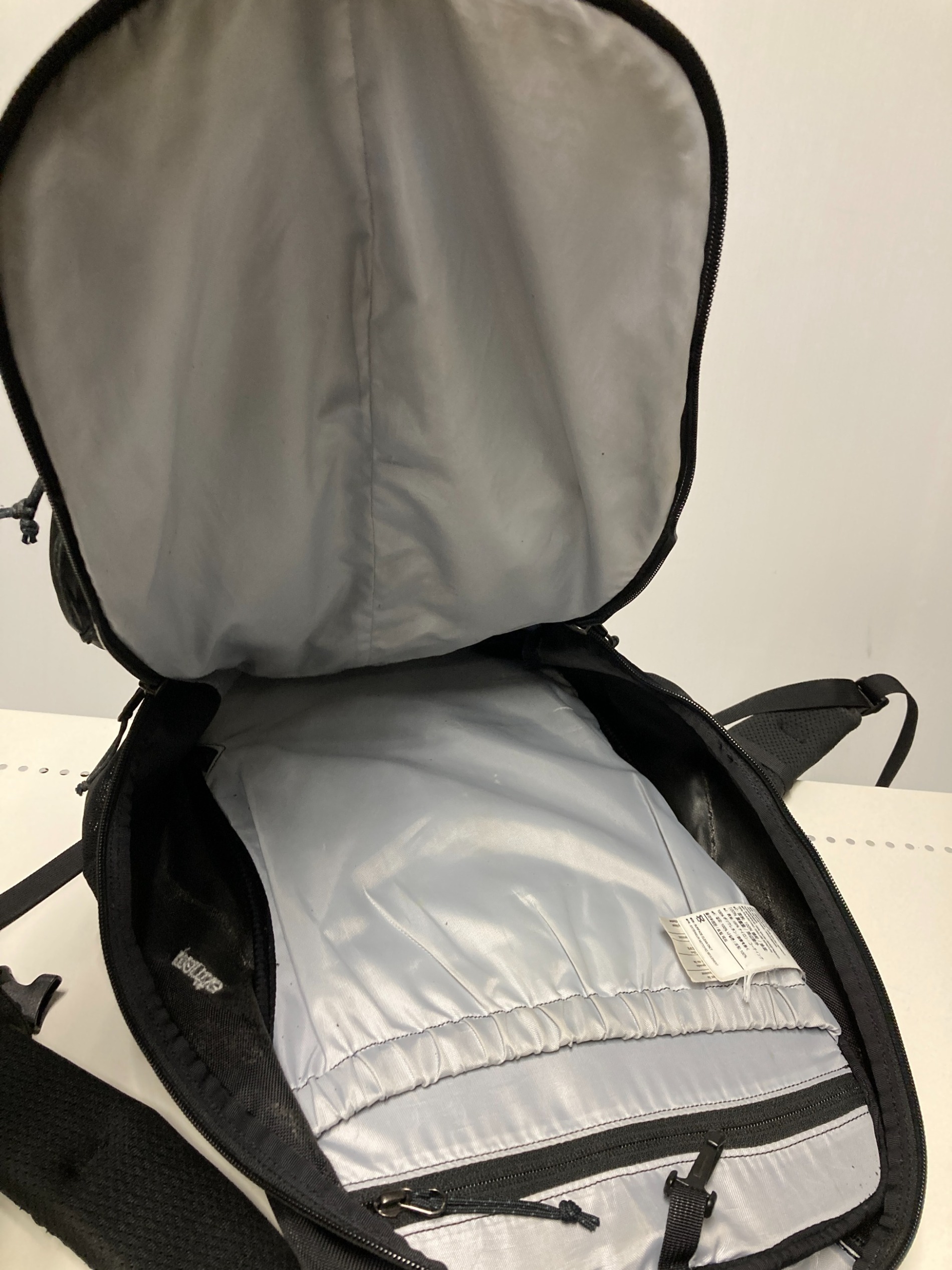 中古・古着通販】ARC'TERYX (アークテリクス) マンティス26 ブラック