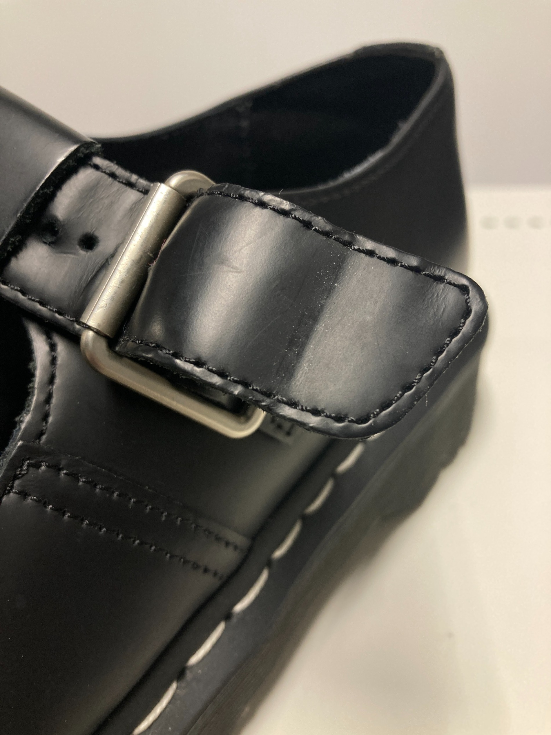 中古・古着通販】Dr.Martens (ドクターマーチン) Polley Tバーシューズ