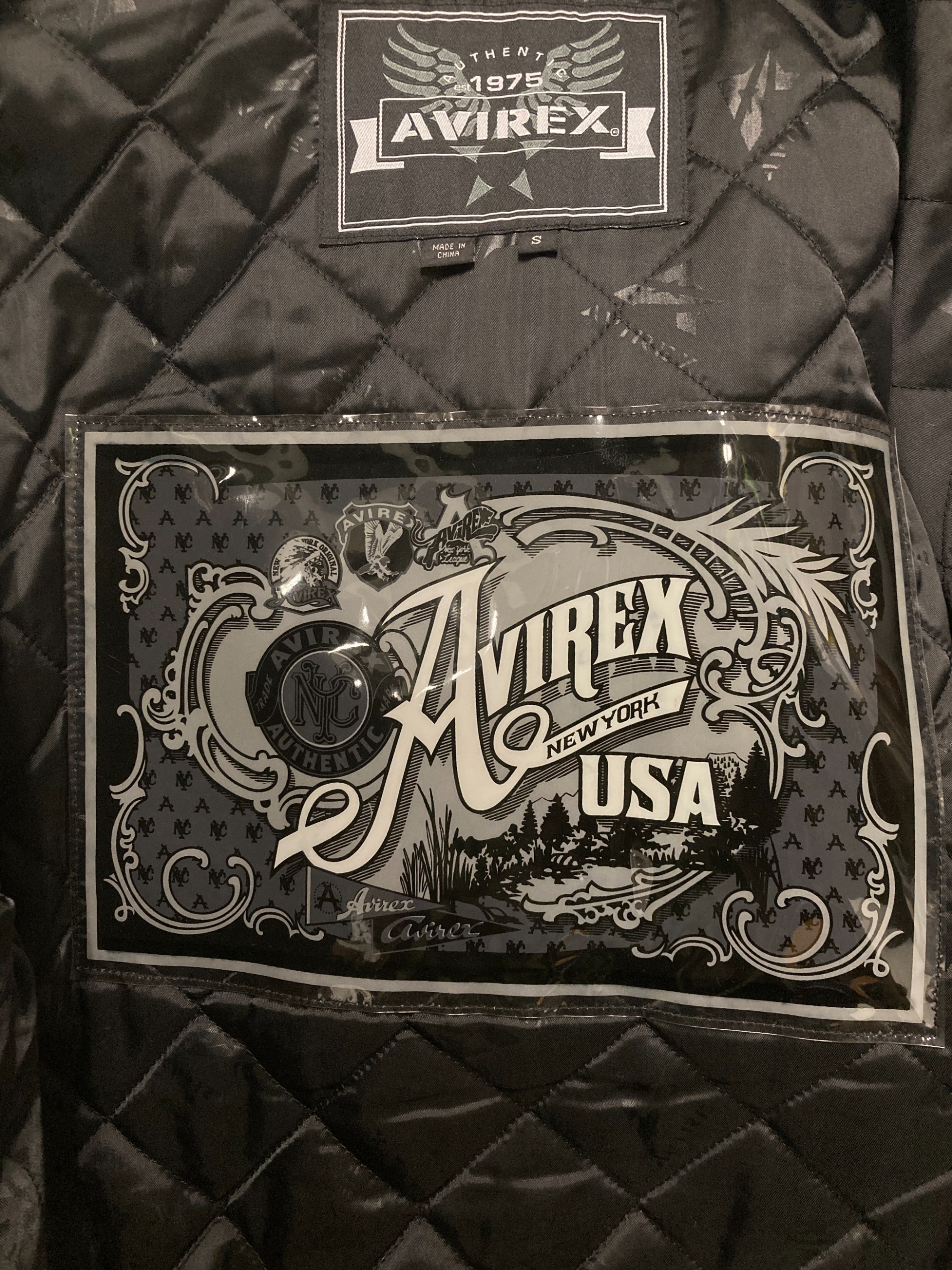 中古・古着通販】AVIREX (アヴィレックス) レザースタジャン ブラック