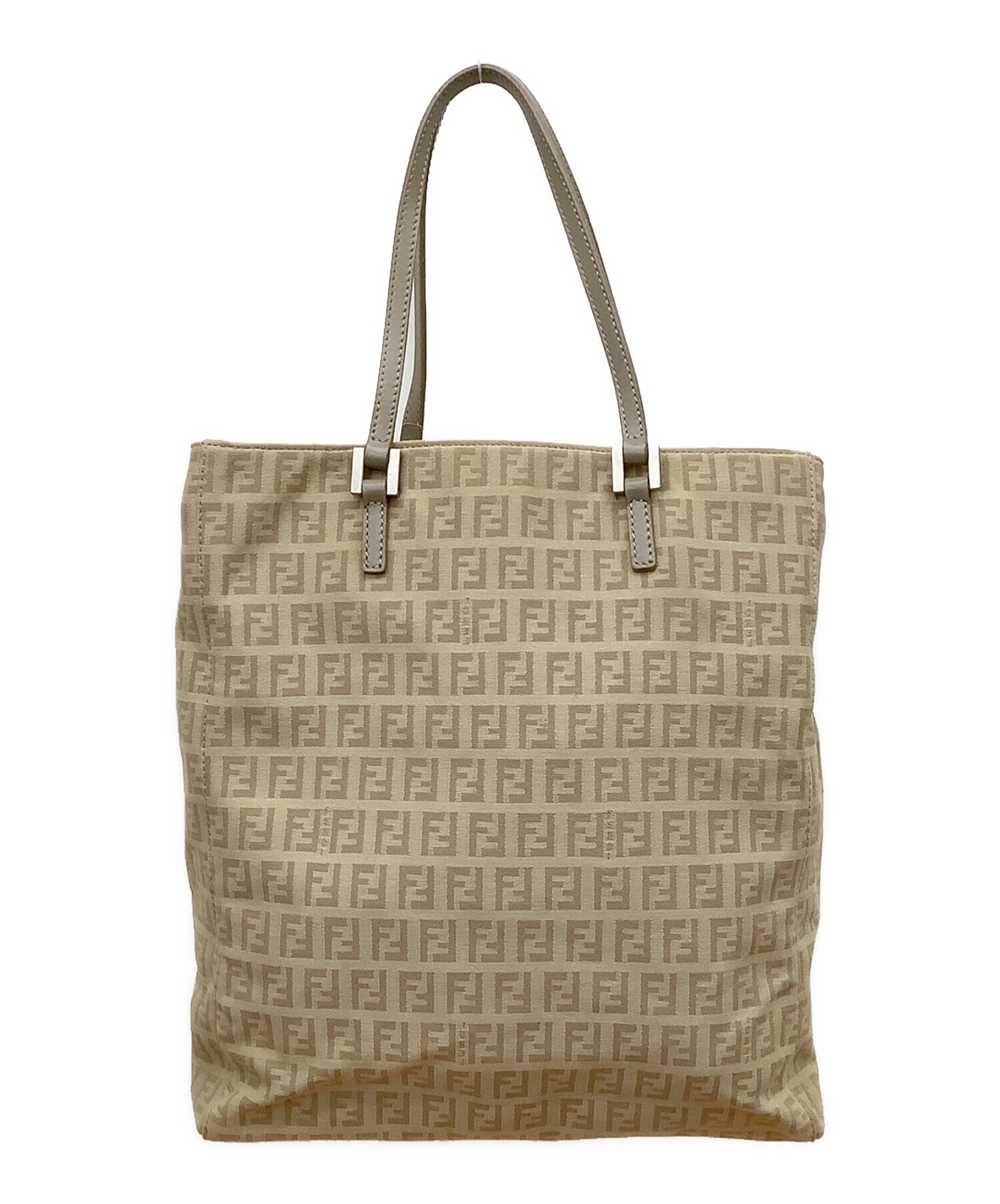 Fendi トートバッグ ベージュ 中古・古着通販】FENDI (フェンディ) トートバッグ ベージュ｜ブランド