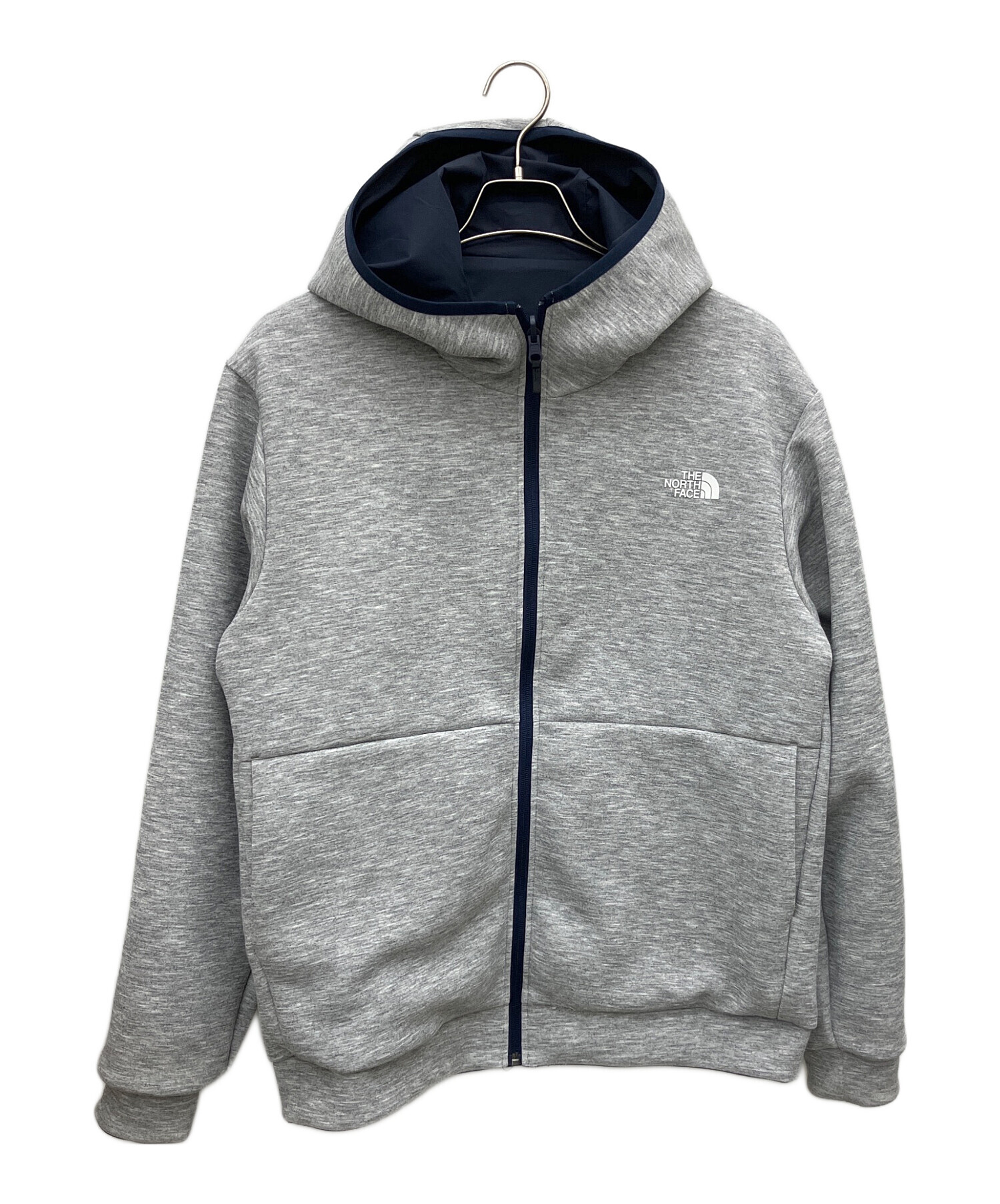 THE NORTH FACE リバーシブルアウター　新品未使用 THE NORTH FACE（ザ ノースフェイス） ブルゾン アウター THE NORTH