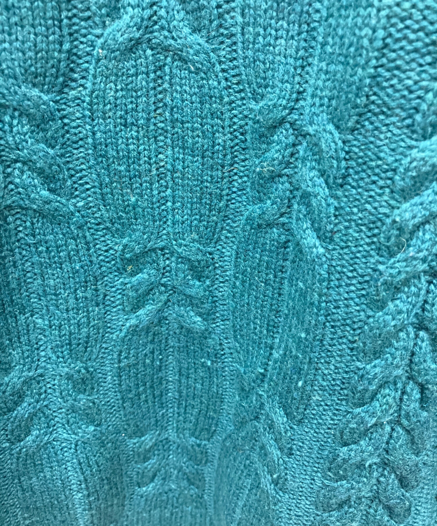 中古・古着通販】PALACE (パレス) 厚手ニット CABLE KNIT グリーン 中古・古着通販】PALACE (パレス) 厚手ニット CABLE KNIT グリーン