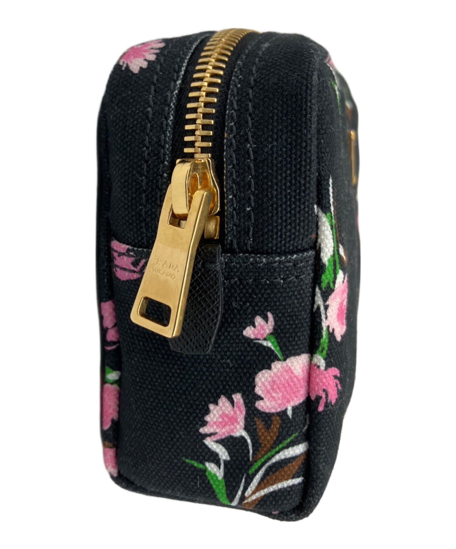 PRADA　プラダ　刺繍ポーチ　花柄 中古・古着通販】PRADA (プラダ) ポーチ ブラック｜ブランド・古着通販