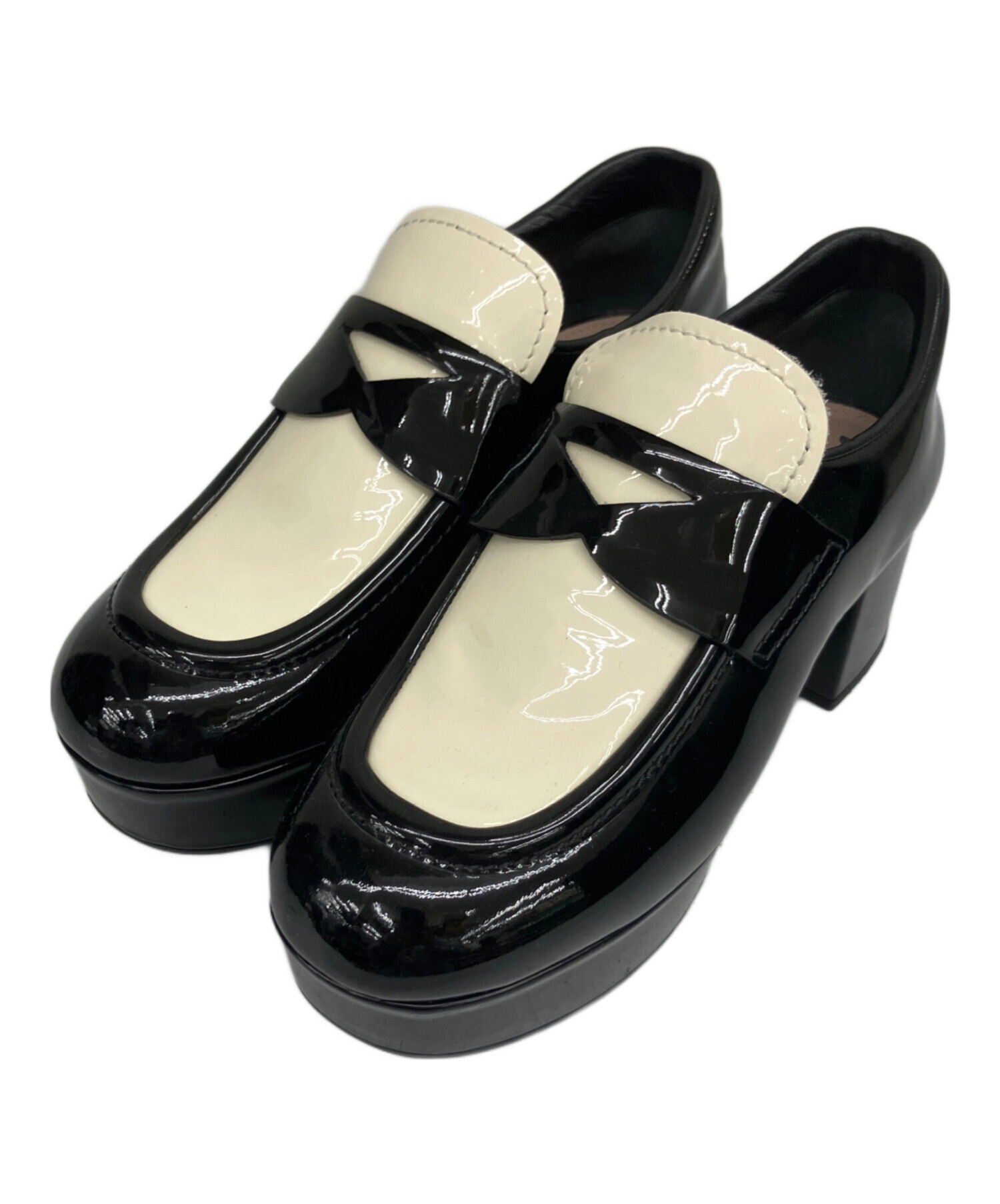 ミュウミュウmiu miu極美品エナメル　ローファー 中古・古着通販】MIU MIU (ミュウミュウ) エナメルヒールバイカラー