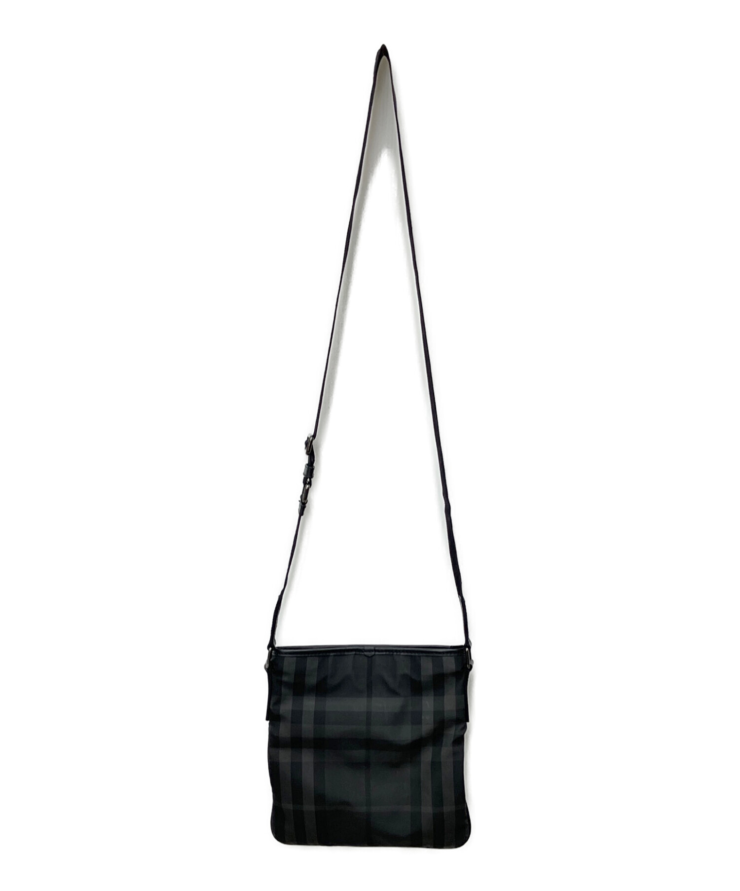 【美品✨️】 BURBERRY ショルダーバッグ 希少価値‼️ 中古・古着通販】BURBERRY (バーバリー) ショルダーバッグ ブラック
