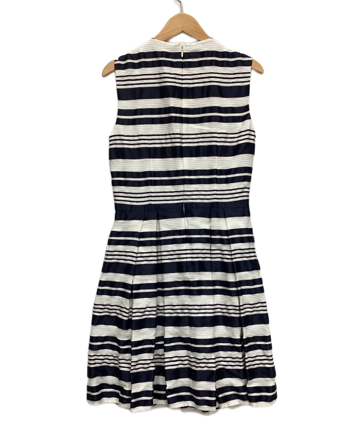 RED VALENTINO ネイビー ノースリーブワンピース 中古・古着通販】RED VALENTINO (レッドヴァレンティノ) ノースリーブ