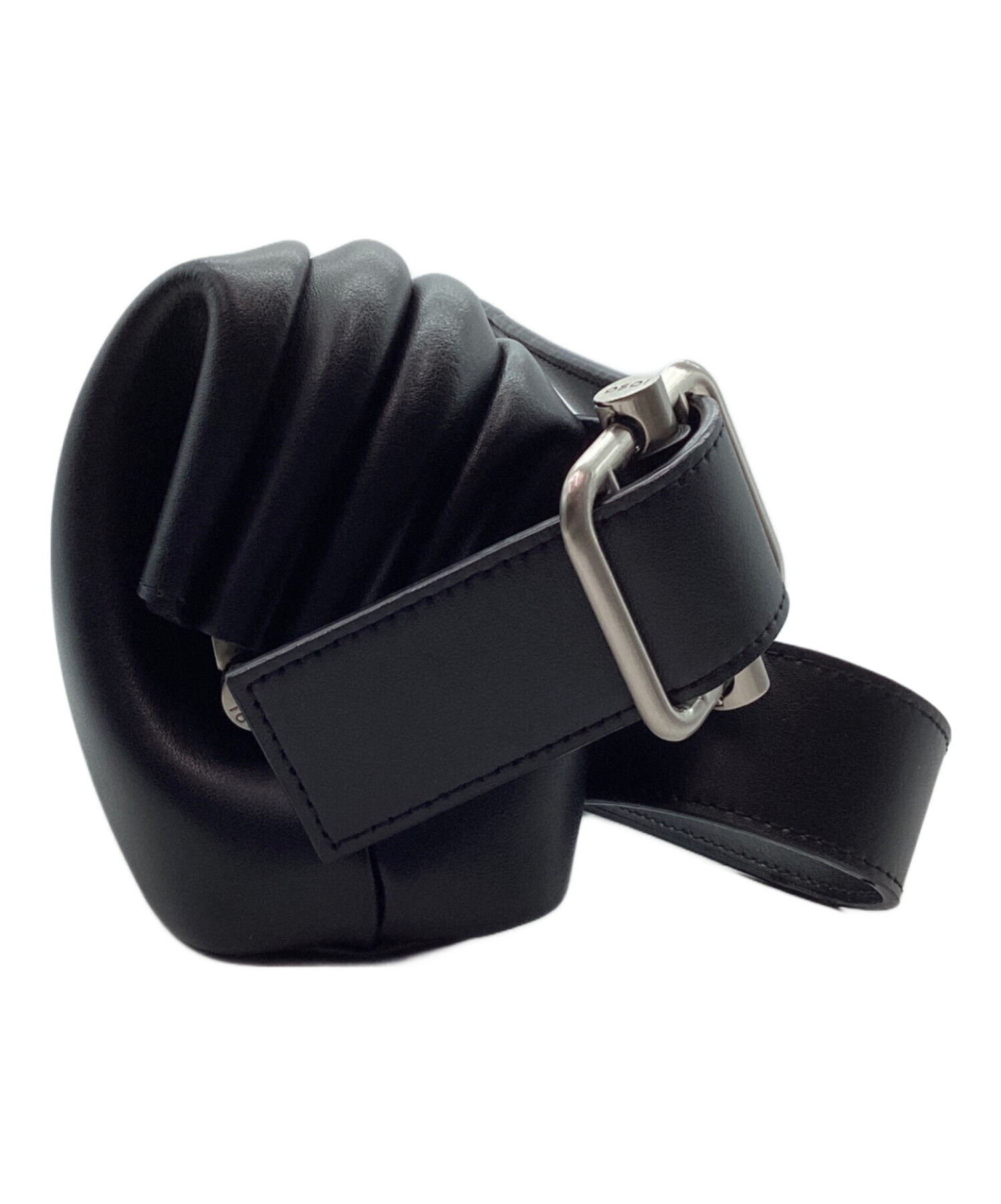 美品 osoi 黒色のショルダーバッグ ショルダーバッグ バッグ OSOI/オソイ CUBBY レディース