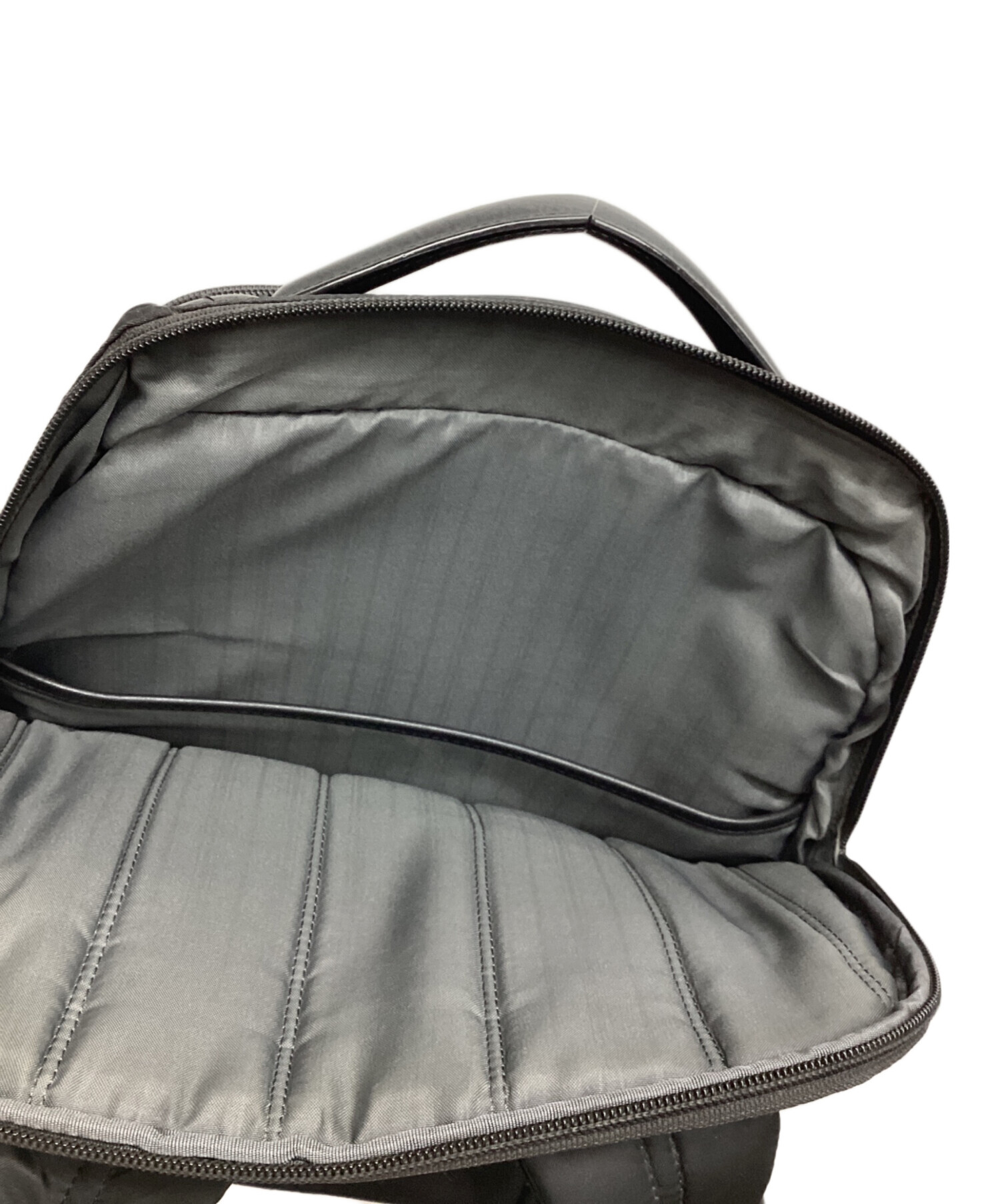 中古・古着通販】TUMI (トゥミ) バックパック ブラック｜ブランド