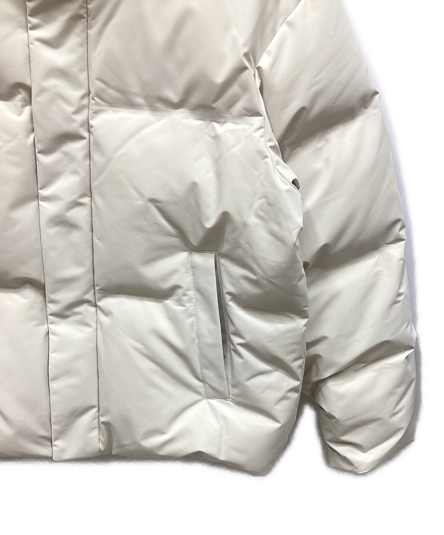 中古・古着通販】UNIQLO (ユニクロ) シームレスダウンジャケット