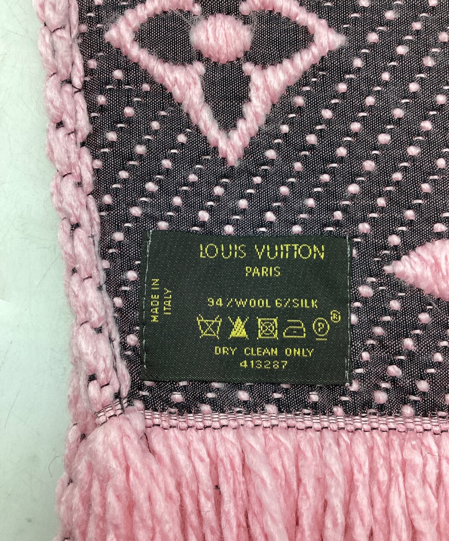 ルイヴィトンマフラーピンク 中古・古着通販】LOUIS VUITTON (ルイ ヴィトン) マフラー ピンク