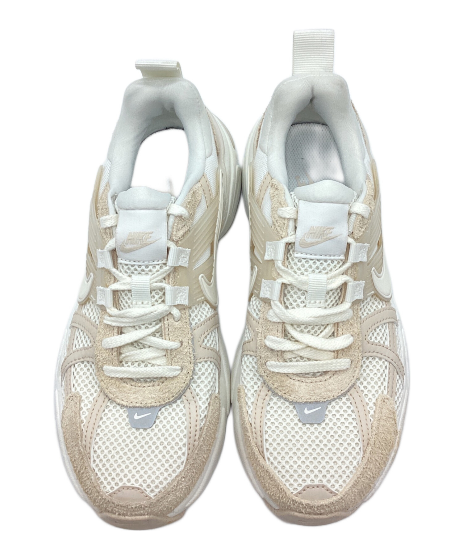 美品ナイキ24.5センチ使って頂ける方探しています 中古・古着通販】NIKE (ナイキ) スニーカー ホワイト サイズ:24.5