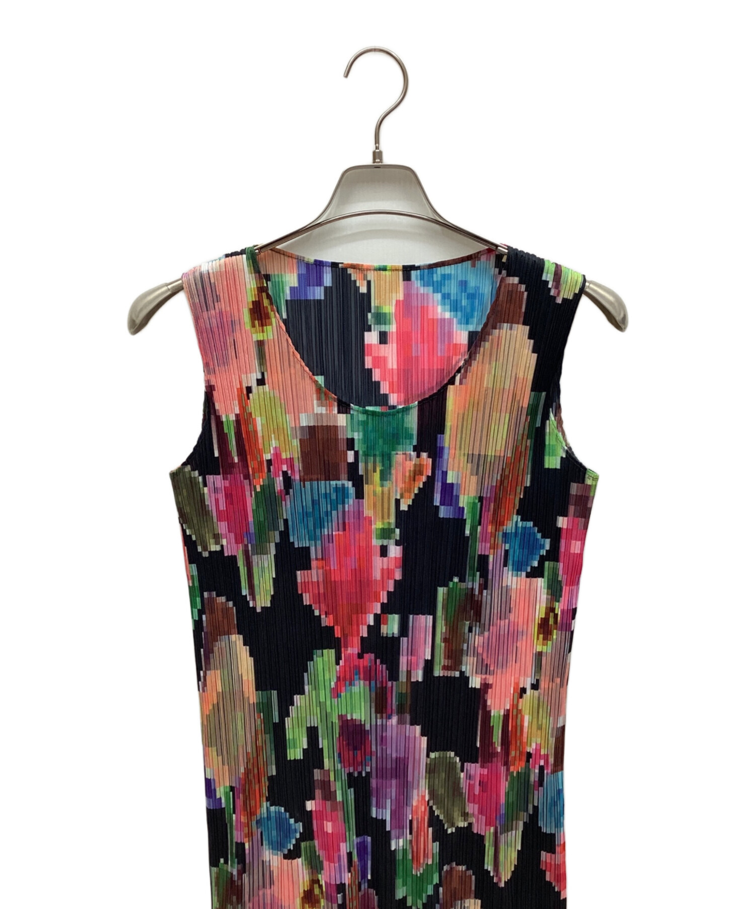 値下げ★PLEATSPLEASEのノースリーブワンピース★ 中古・古着通販】PLEATS PLEASE (プリーツプリーズ) 総柄ノースリーブ