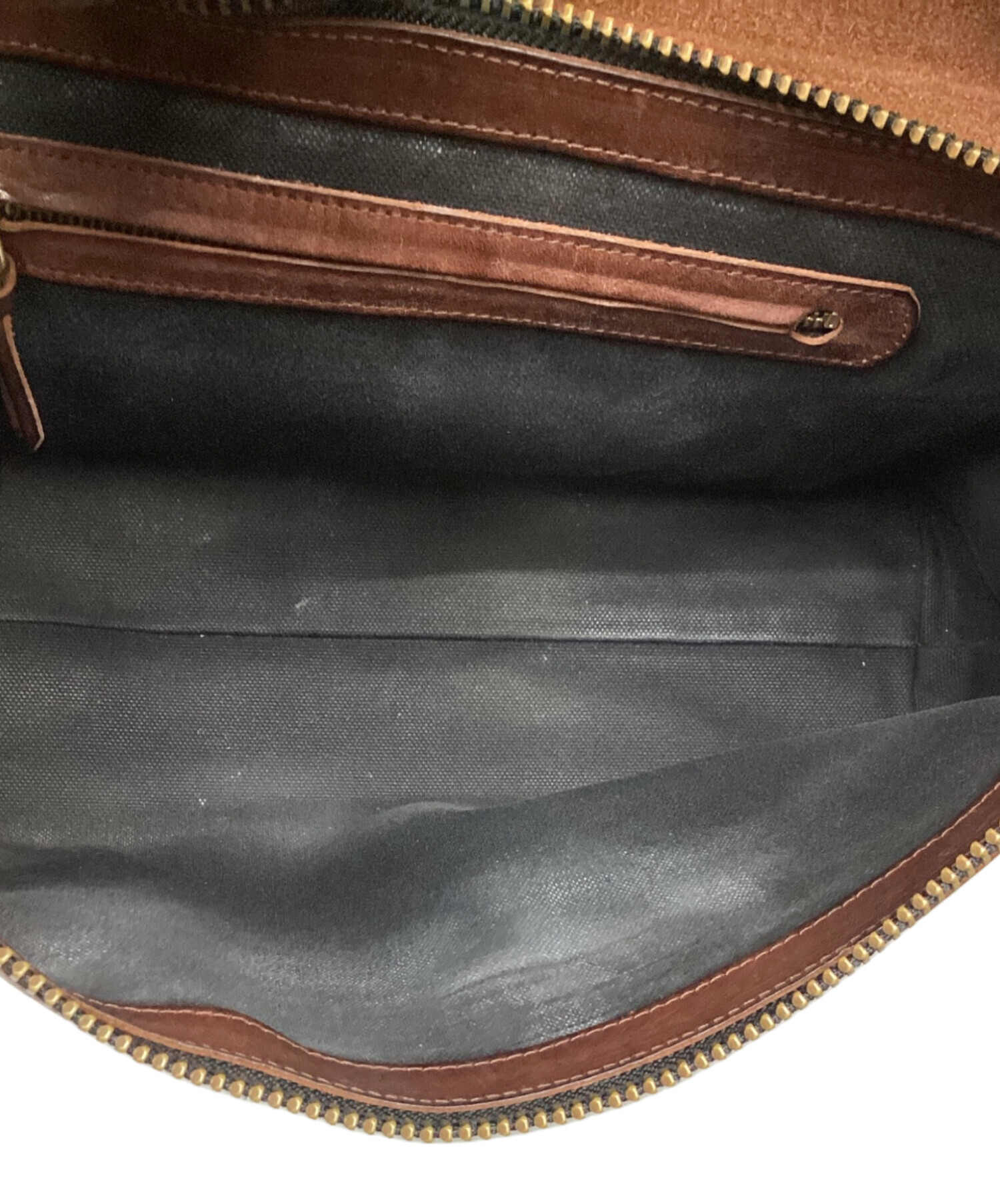 中古・古着通販】RYU (リュウ) レザーショルダーバッグ｜ブランド