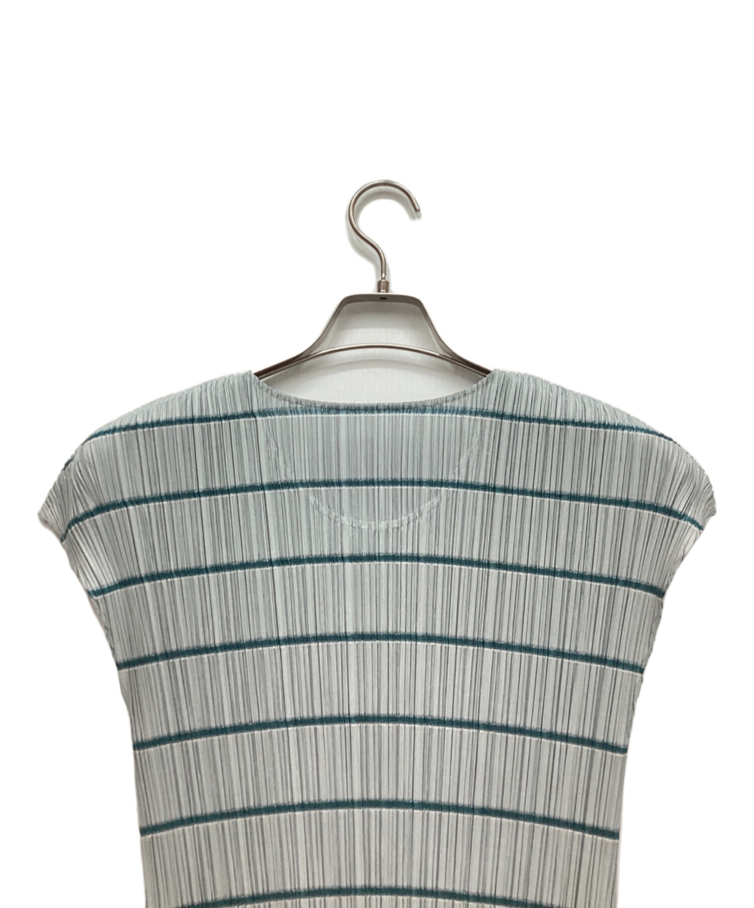 イッセイミヤケ ISSEY MIYAKE プリーツ ノースリーブカットソー 4