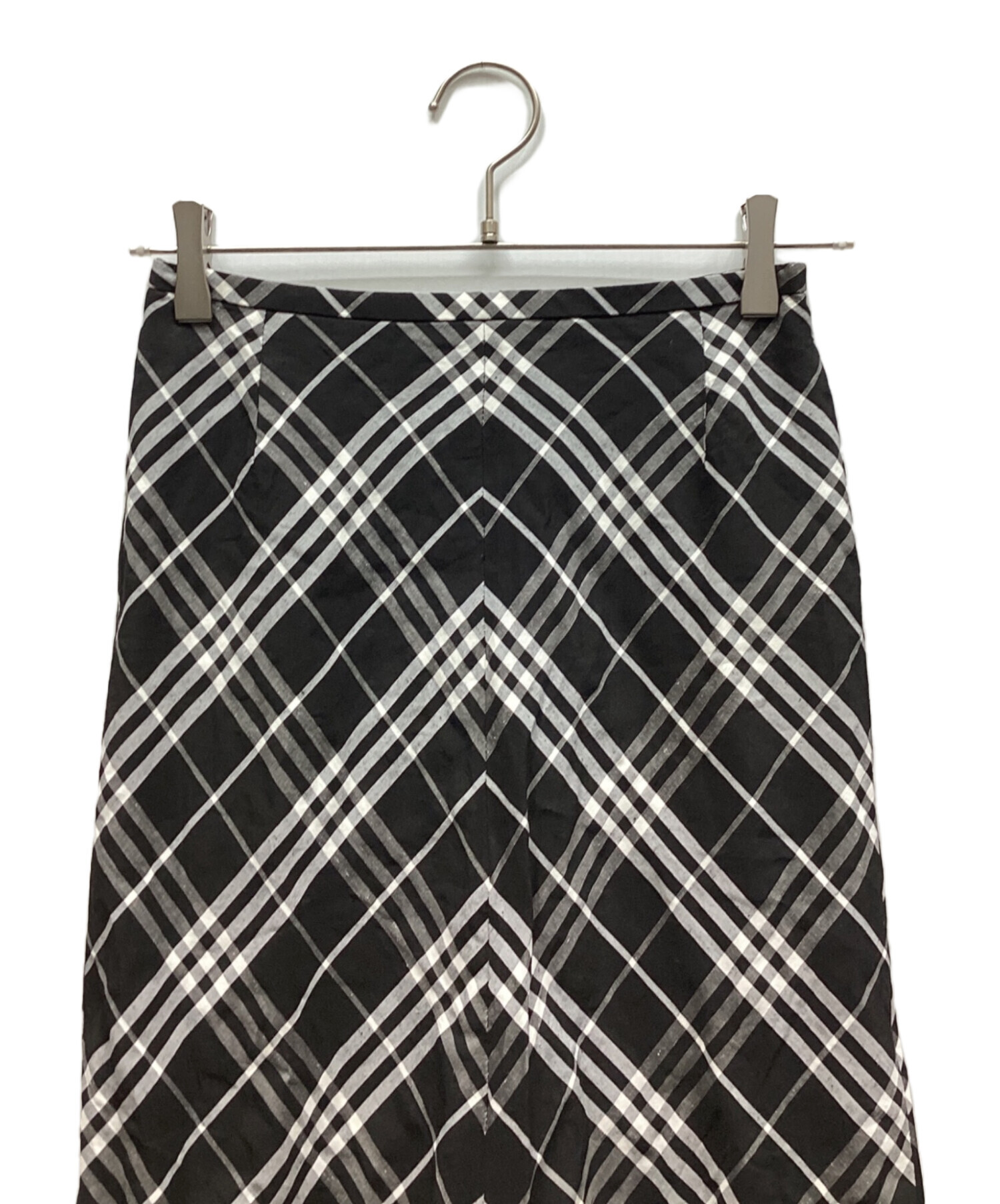 りつ　BURBERRY LONDON バーバリー ロングスカート 中古・古着通販】BURBERRY LONDON (バーバリーロンドン) ロング
