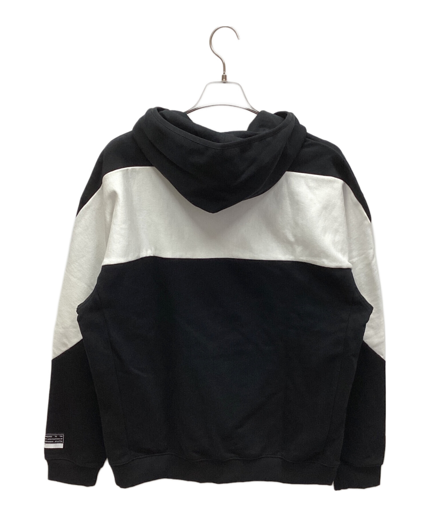 中古・古着通販】NIKE (ナイキ) パーカー ブラック サイズ:L 未使用品 