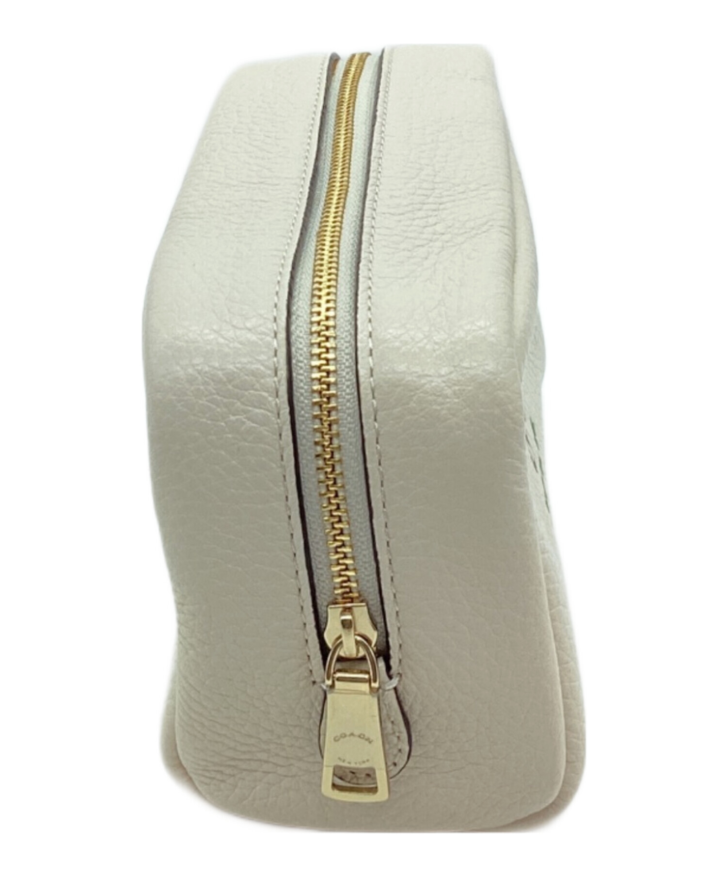 美品！未使用品　コーチのポーチ♪ 中古・古着通販】COACH (コーチ) ポーチ｜ブランド・古着通販