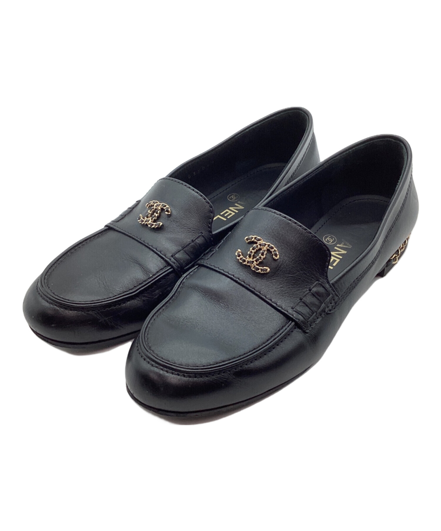 CHANEL ブラック レザーシューズ【大掃除価格】 中古・古着通販】CHANEL (シャネル) シューズ ブラック サイズ:38 1/2