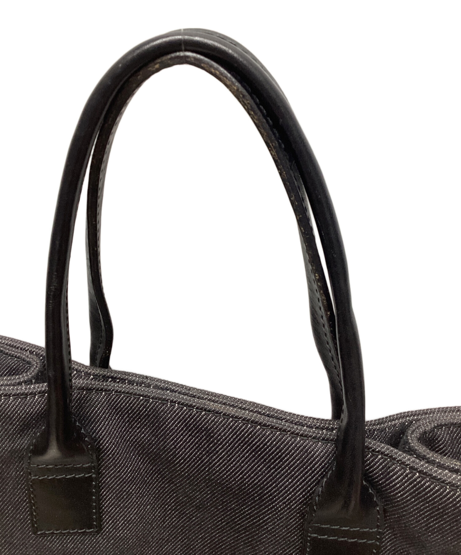 GUCCI トートバッグ ブラック 中古・古着通販】GUCCI (グッチ) トートバッグ ブラック｜ブランド