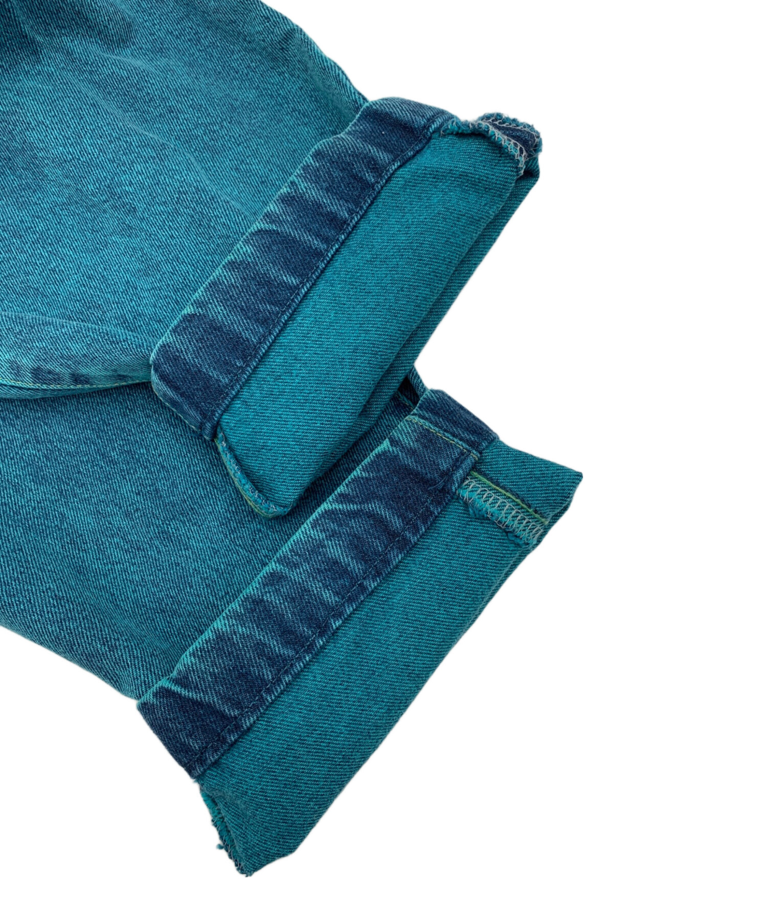 neon sign デニム yosea 5周年の記念して製作されたneonsignの代表作。 | transistor