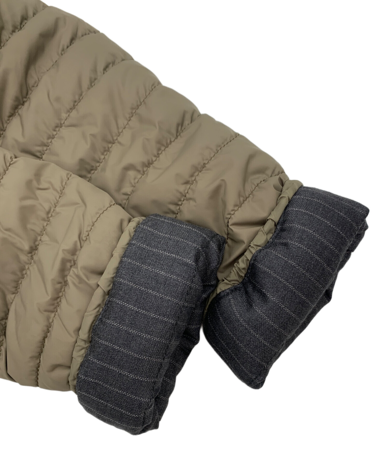 【中古】デュベティカ DUVETICA Marpessa ダウンジャケット ベージュ カーキ リバーシブル ファー /PP ■GY19 中古・古着通販】DUVETICA (デュベティカ) リバーシブルダウン