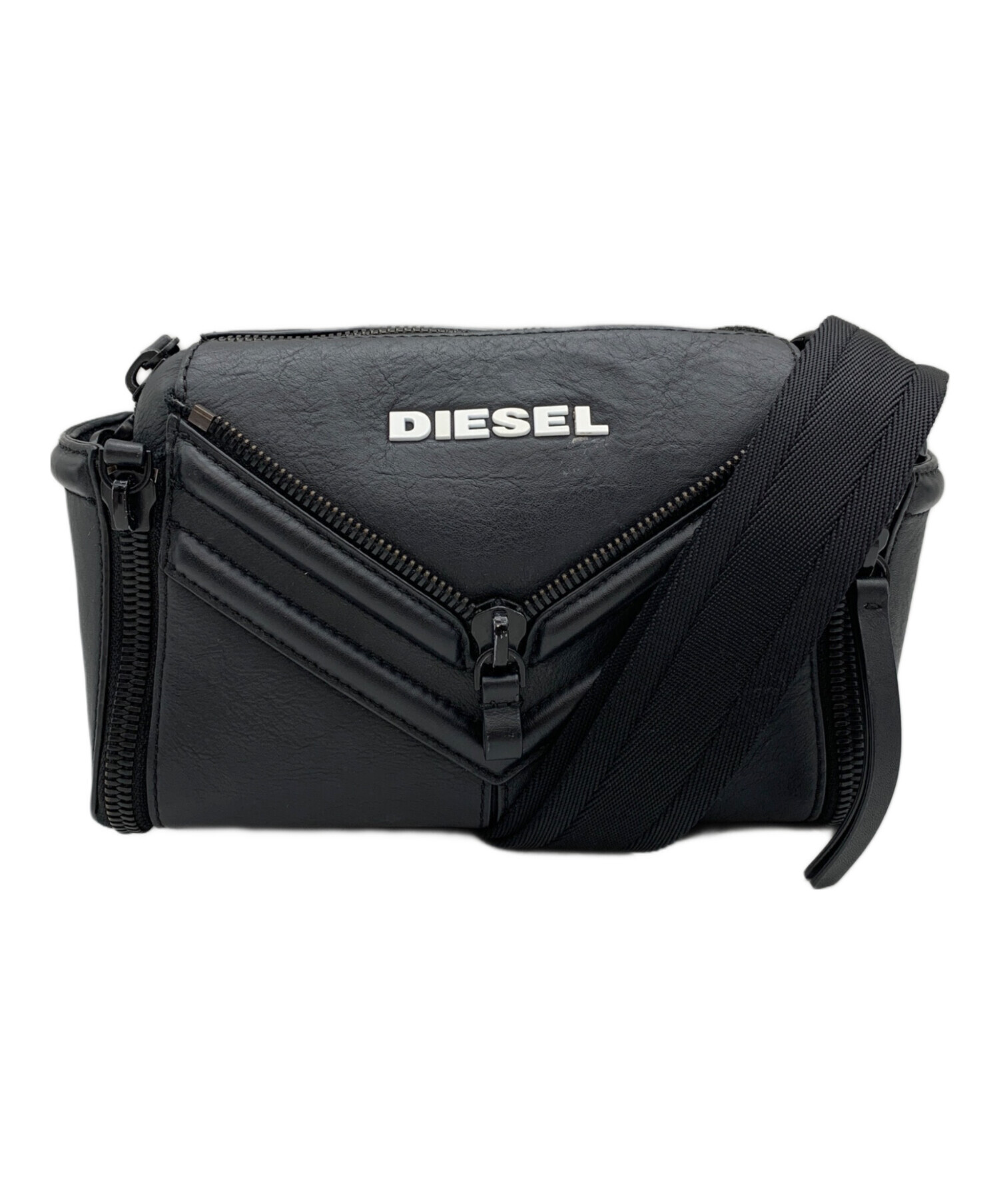 未使用級　極美　DIESEL ディーゼル　ボディーバッグ　ブラック　ナイロン　黒 未使用級 極美 DIESEL ディーゼル ボディーバッグ ブラック ナイロン
