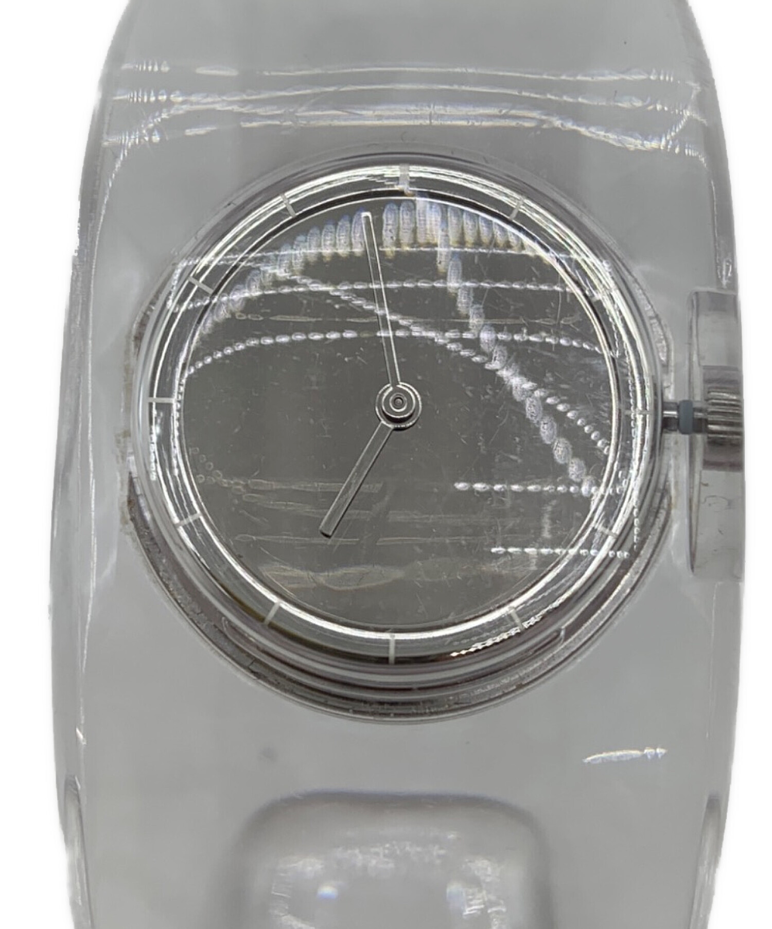 美品　ISSEY MIYAKE 腕時計 バングル 中古・古着通販】ISSEY MIYAKE (イッセイミヤケ) バングルウォッチ