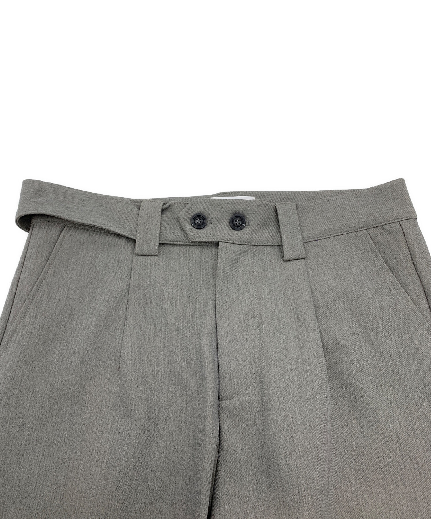 中古・古着通販】REVER REACT (リバーリアクト) タックパンツ グレー