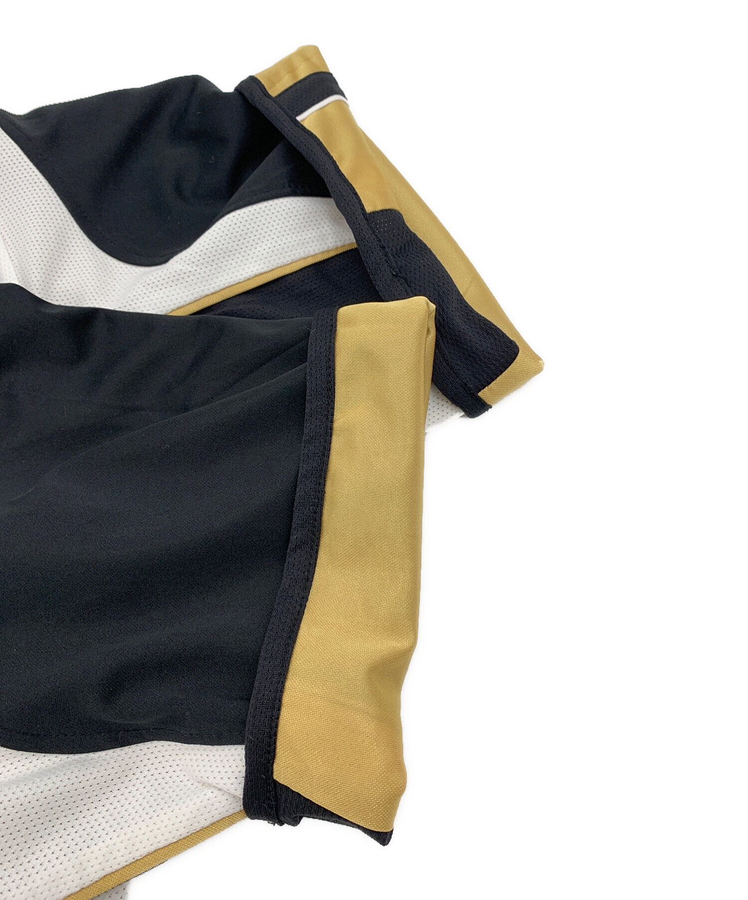 中古・古着通販】UMBRO (アンブロ) マンチェスターユナイテッド 100